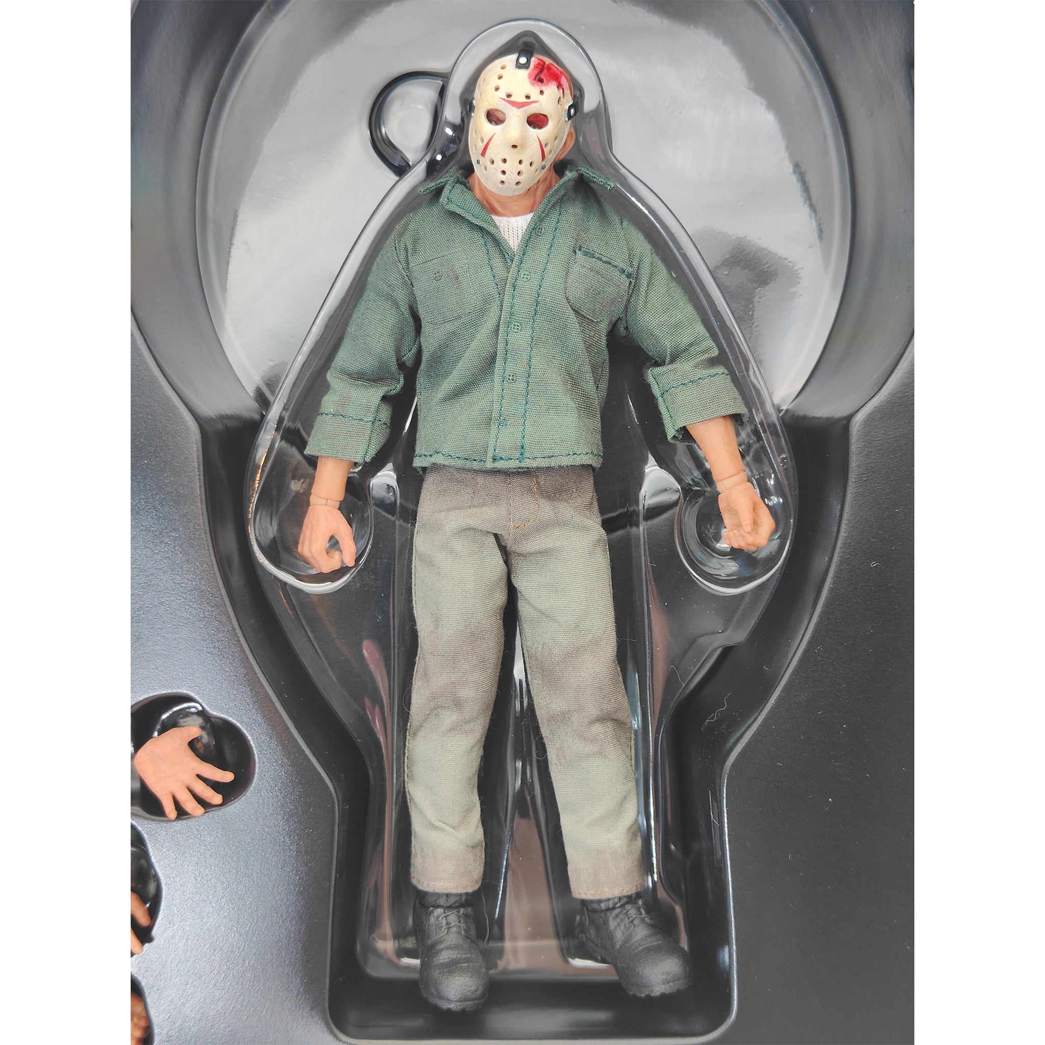 Friday The 13th Jason Voorhees Mezco Toyz One:12 Collective Action Figure 2018 16cm – Friday The 13th, Mezco Toyz, 16 cm, 2018, pre-owned collector piece, Uncanny Collectibles Dublin Ireland
