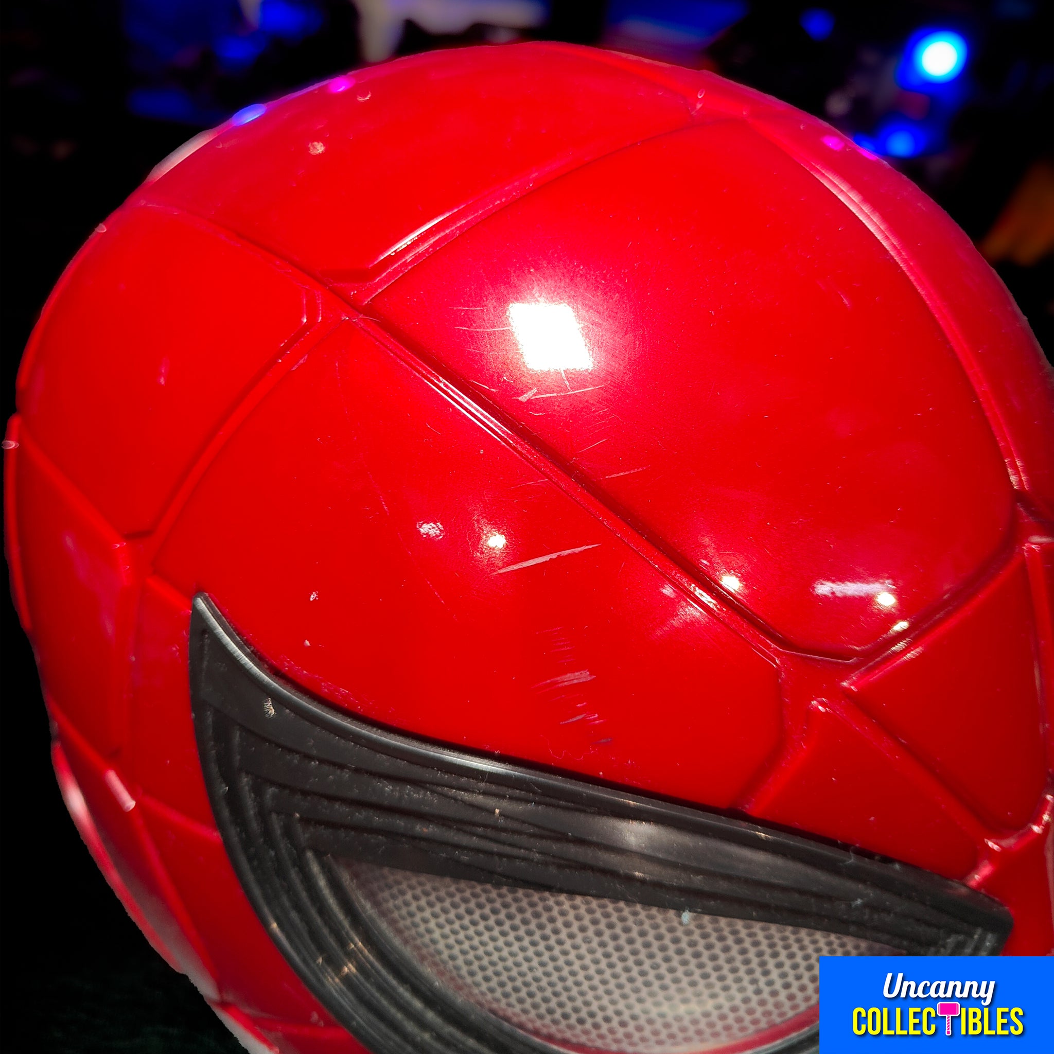 Marvel Legends Avengers Spider-Man Iron Spider Electronic Helmet Hasbro 2022 – Spider-Man, Hasbro, 35 cm, 2022, pre-owned collector piece, Uncanny Collectibles Dublin Ireland