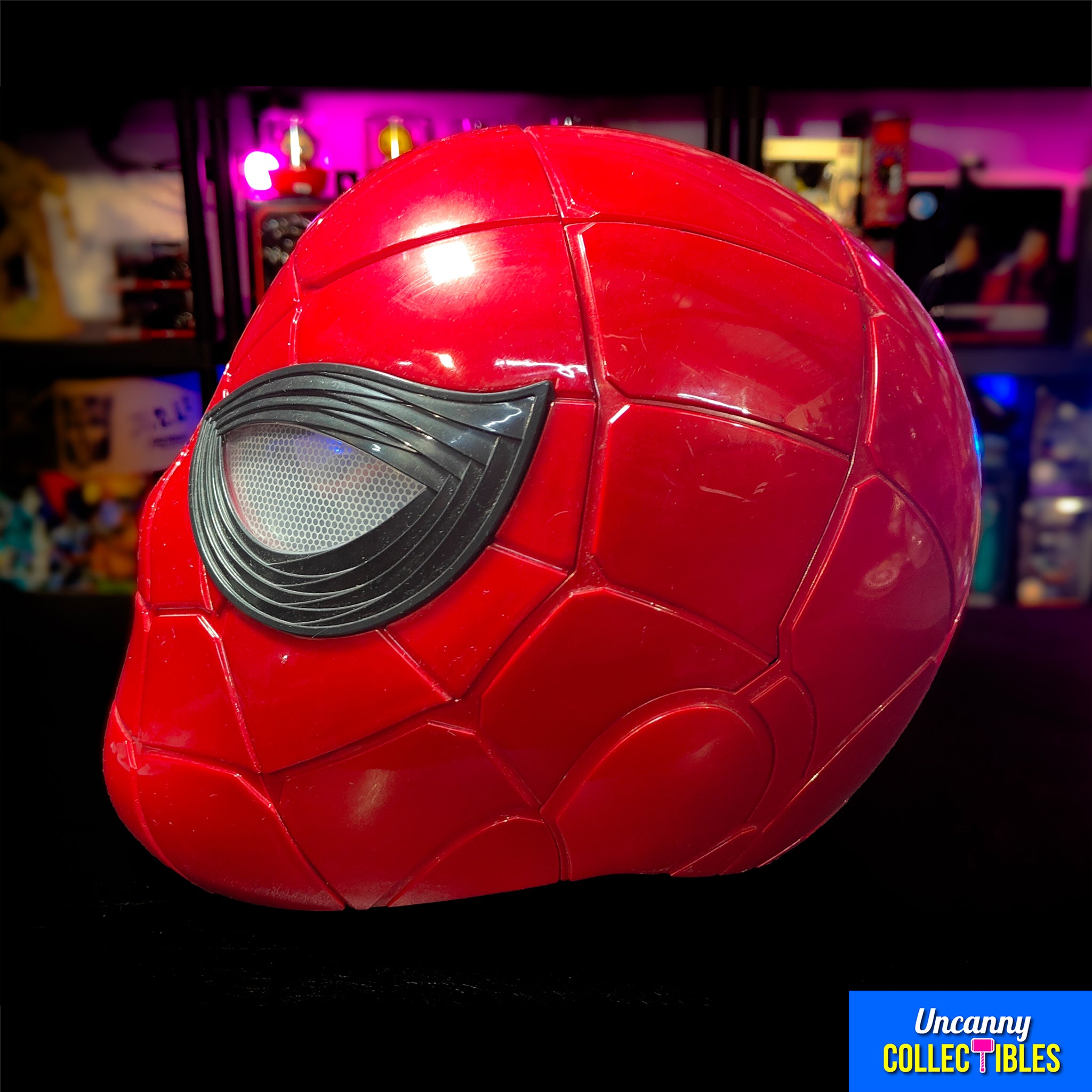 Marvel Legends Avengers Spider-Man Iron Spider Electronic Helmet Hasbro 2022 – Spider-Man, Hasbro, 35 cm, 2022, pre-owned collector piece, Uncanny Collectibles Dublin Ireland