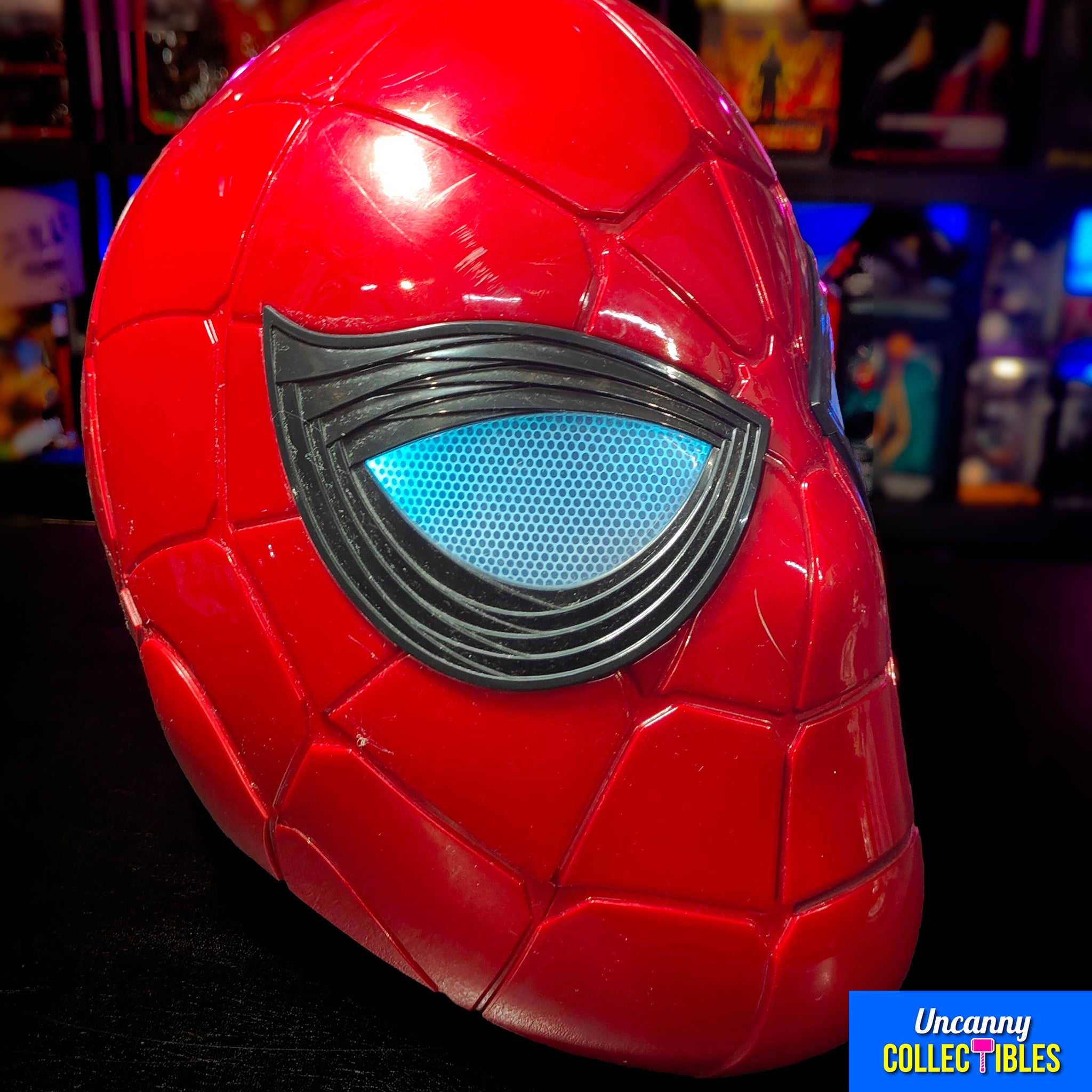 Marvel Legends Avengers Spider-Man Iron Spider Electronic Helmet Hasbro 2022 – Spider-Man, Hasbro, 35 cm, 2022, pre-owned collector piece, Uncanny Collectibles Dublin Ireland