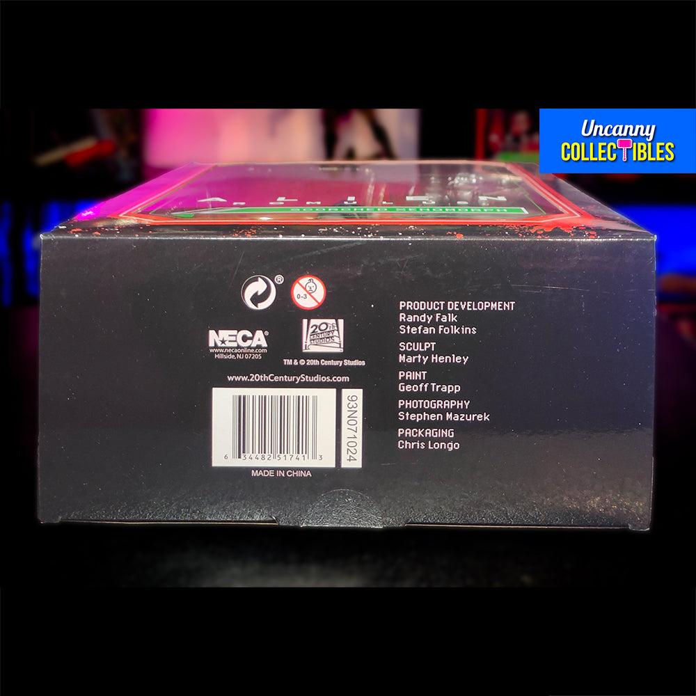 NECA Alien Romulus Ultimate Scorched Xenomorph 23 cm Action Figure – Alien, NECA, 23 cm, 2024, brand new collector item, Uncanny Collectibles Dublin Ireland