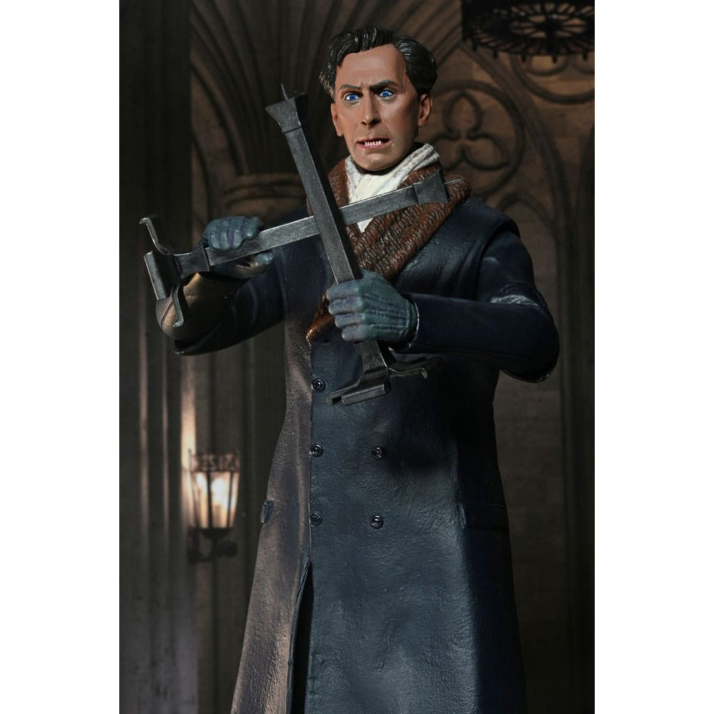 NECA Hammer Films Horror of Dracula Ultimate Van Helsing Action Figure 18 cm – Hammer Horror, NECA, 18 cm, 2025, brand new collector item, Uncanny Collectibles Dublin Ireland