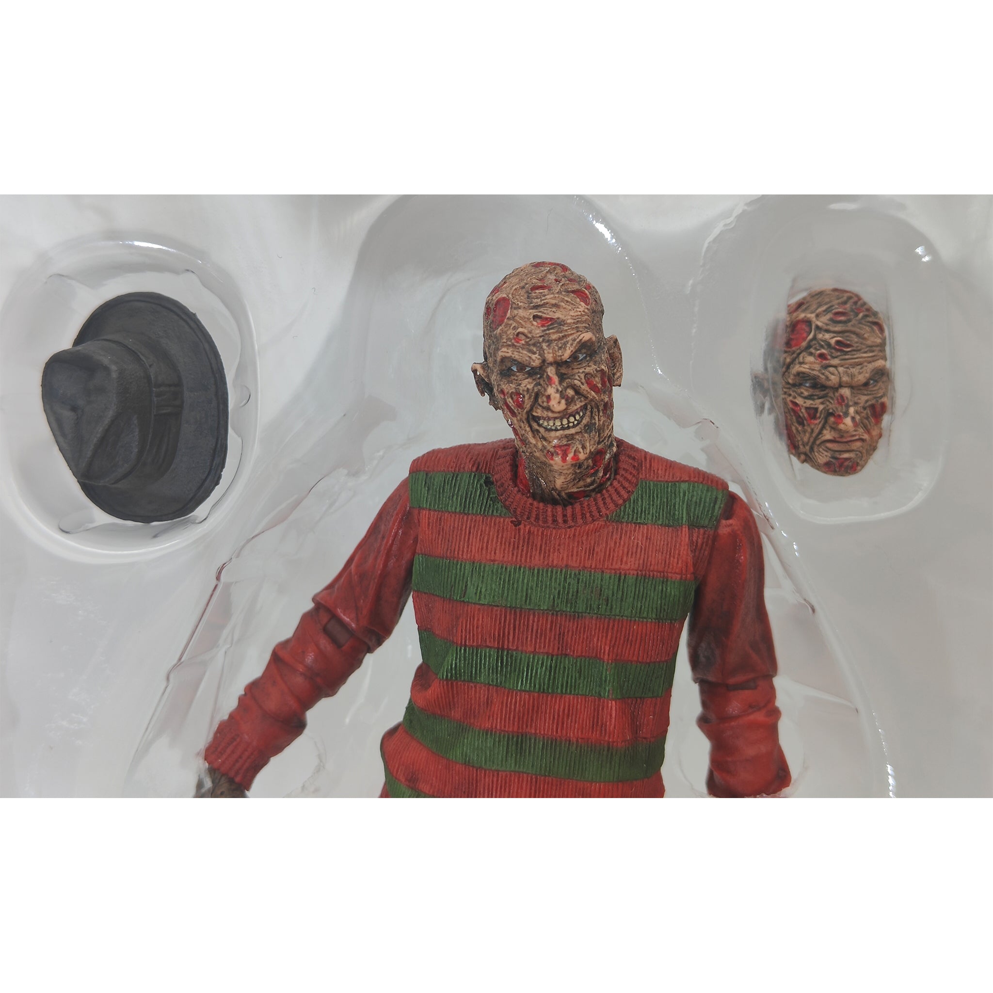 NECA Nightmare On Elm Street Ultimate Freddy Krueger Action Figure 18cm - Used – Nightmare on Elm Street, NECA, 18 cm, 2021, pre-owned collector piece, Uncanny Collectibles Dublin Ireland