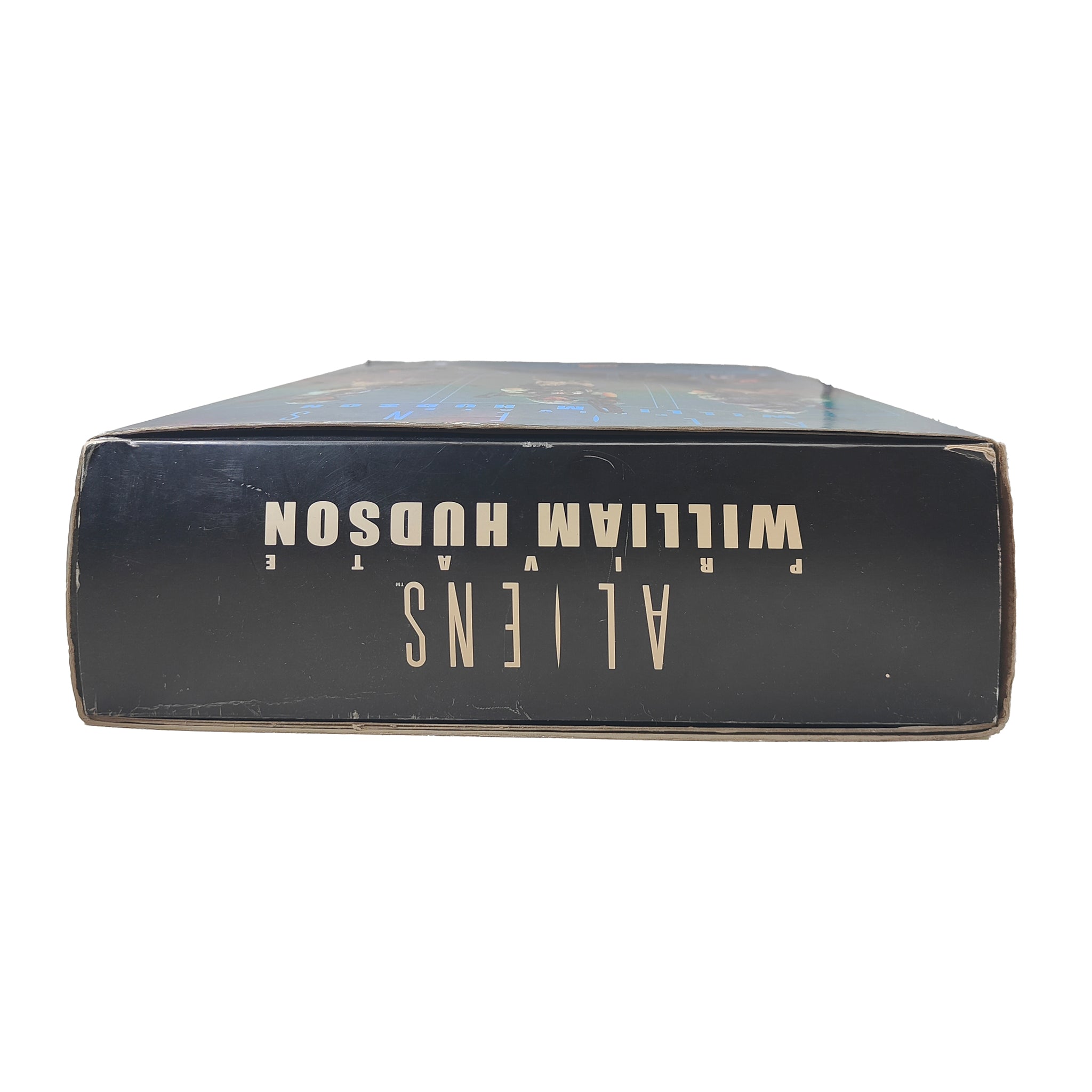 Aliens Private William Hudson Hot Toys Action Figure 2007 30cm – Alien, Vintage Brands, 30 cm, 2007, pre-owned collector piece, Uncanny Collectibles Dublin Ireland