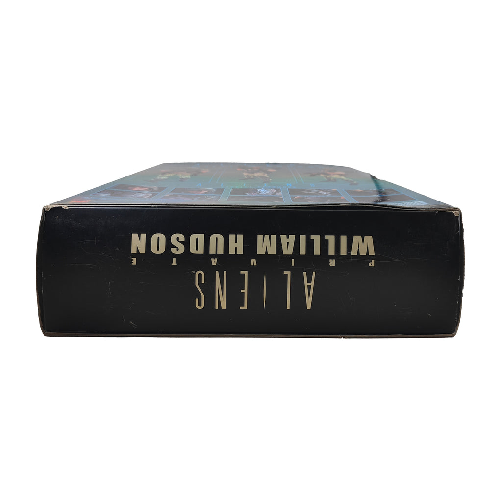 Aliens Private William Hudson Hot Toys Action Figure 2007 30cm – Alien, Vintage Brands, 30 cm, 2007, pre-owned collector piece, Uncanny Collectibles Dublin Ireland