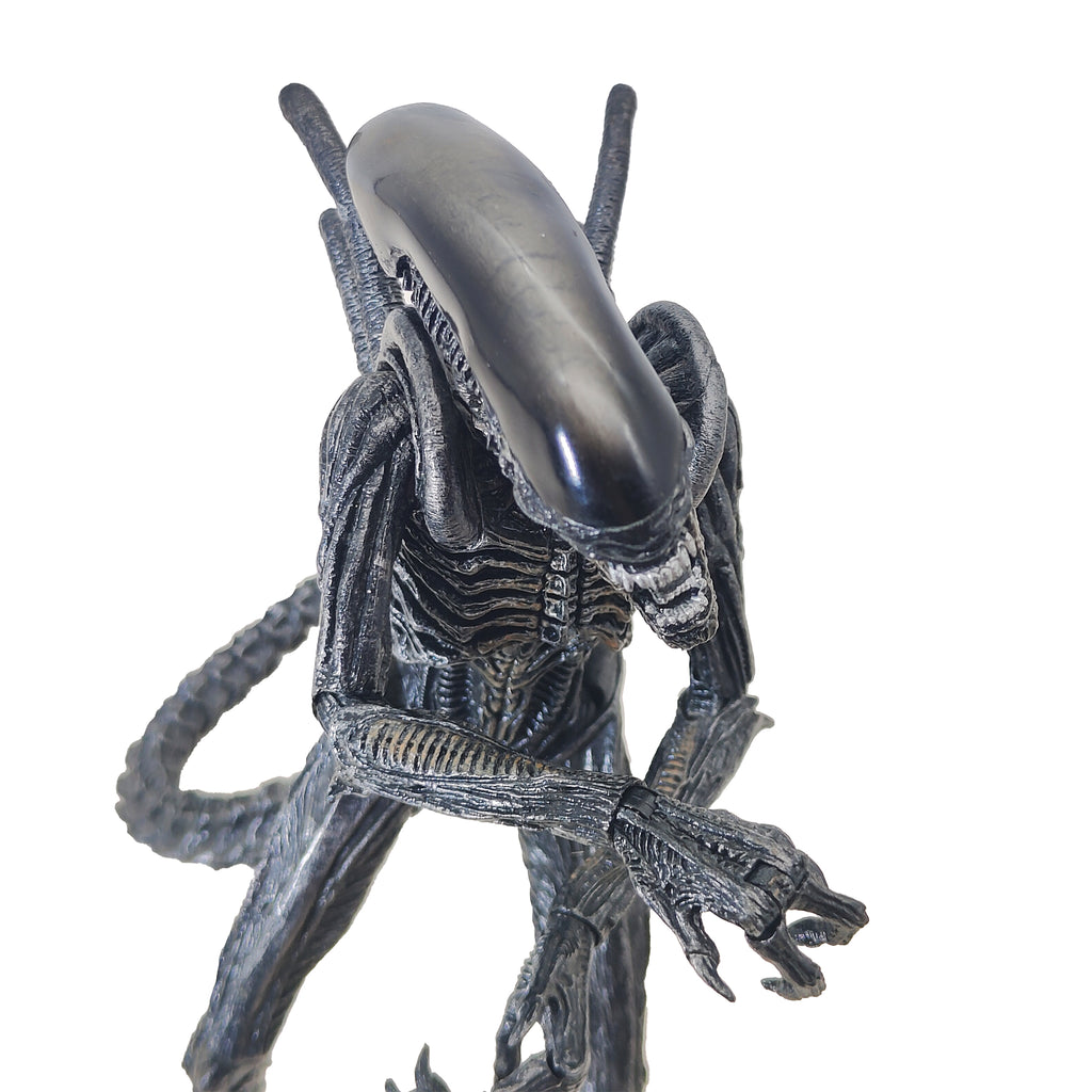 Alien vs Predator Alien Warrior NECA Action Figure 2016