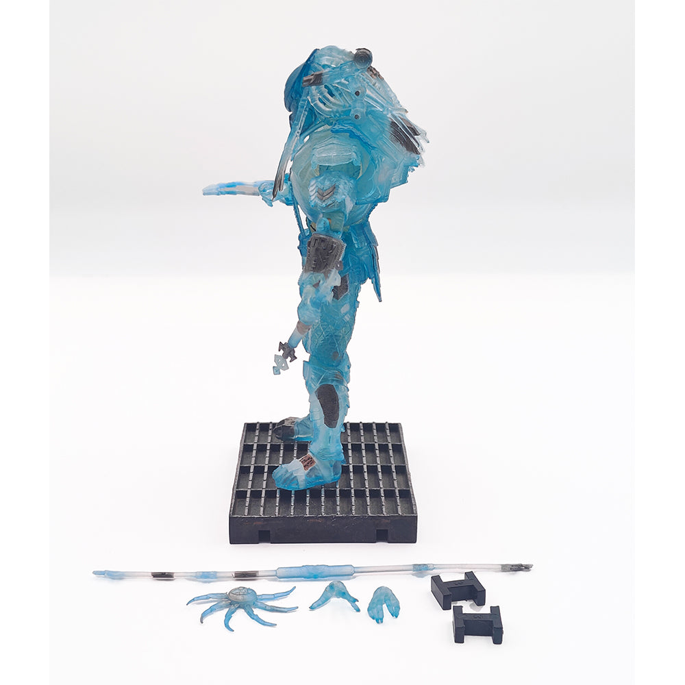 Alien vs Predator AVP Active Camo Scar Predator 1:18 Scale Hiya Toys 4-Inch Action Figure – Predator, Hiya Toys, 11 cm, 2022, pre-owned collector piece, Uncanny Collectibles Dublin Ireland