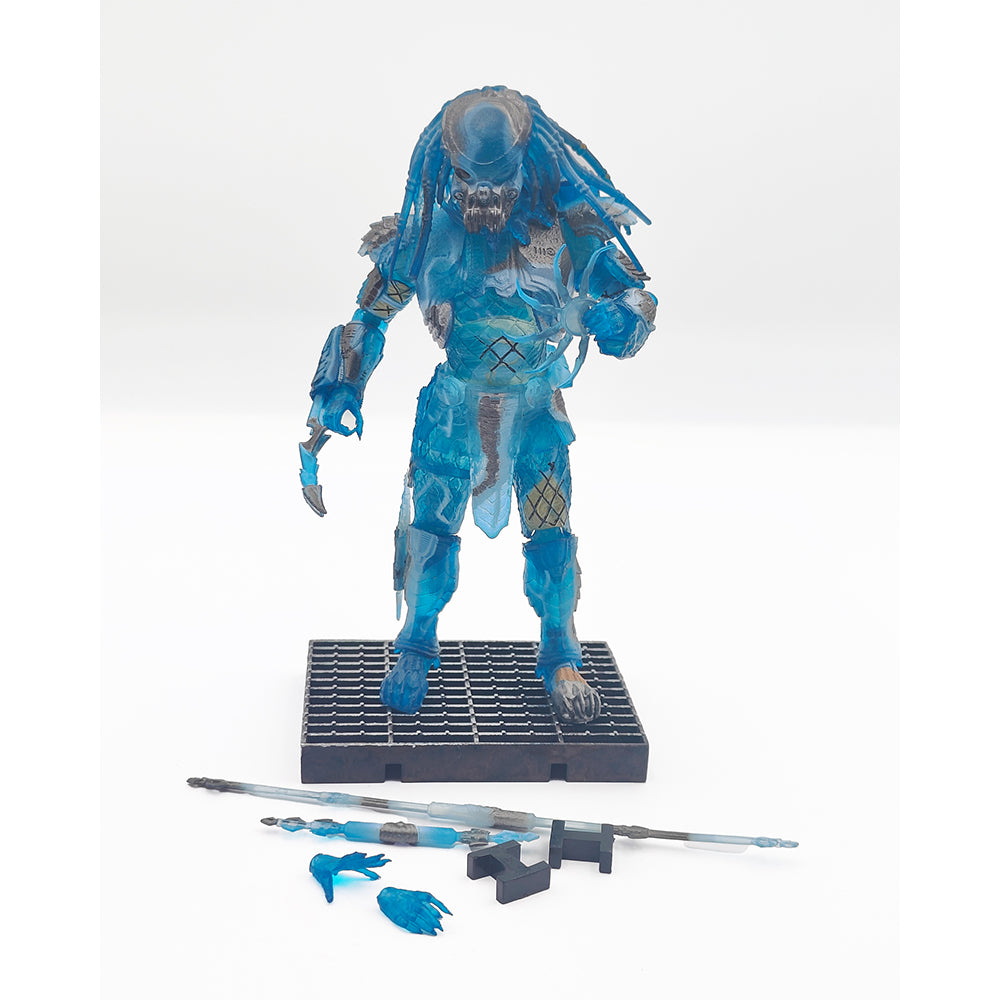 Alien vs Predator AVP Celtic Predator Active Camouflage 1:18 Scale Hiya Toys 4-Inch Action Figure PX Previews Exclusive – Predator, Hiya Toys, 11 cm, 2022, pre-owned collector piece, Uncanny Collectibles Dublin Ireland