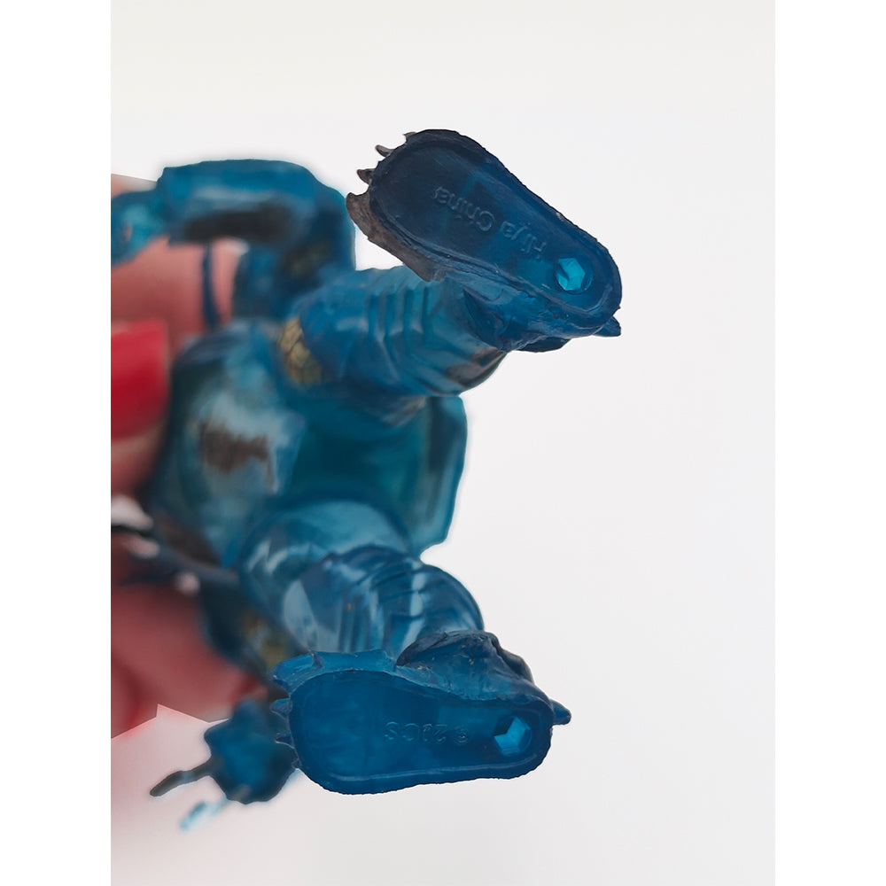 Alien vs Predator AVP Celtic Predator Active Camouflage 1:18 Scale Hiya Toys 4-Inch Action Figure PX Previews Exclusive – Predator, Hiya Toys, 11 cm, 2022, pre-owned collector piece, Uncanny Collectibles Dublin Ireland