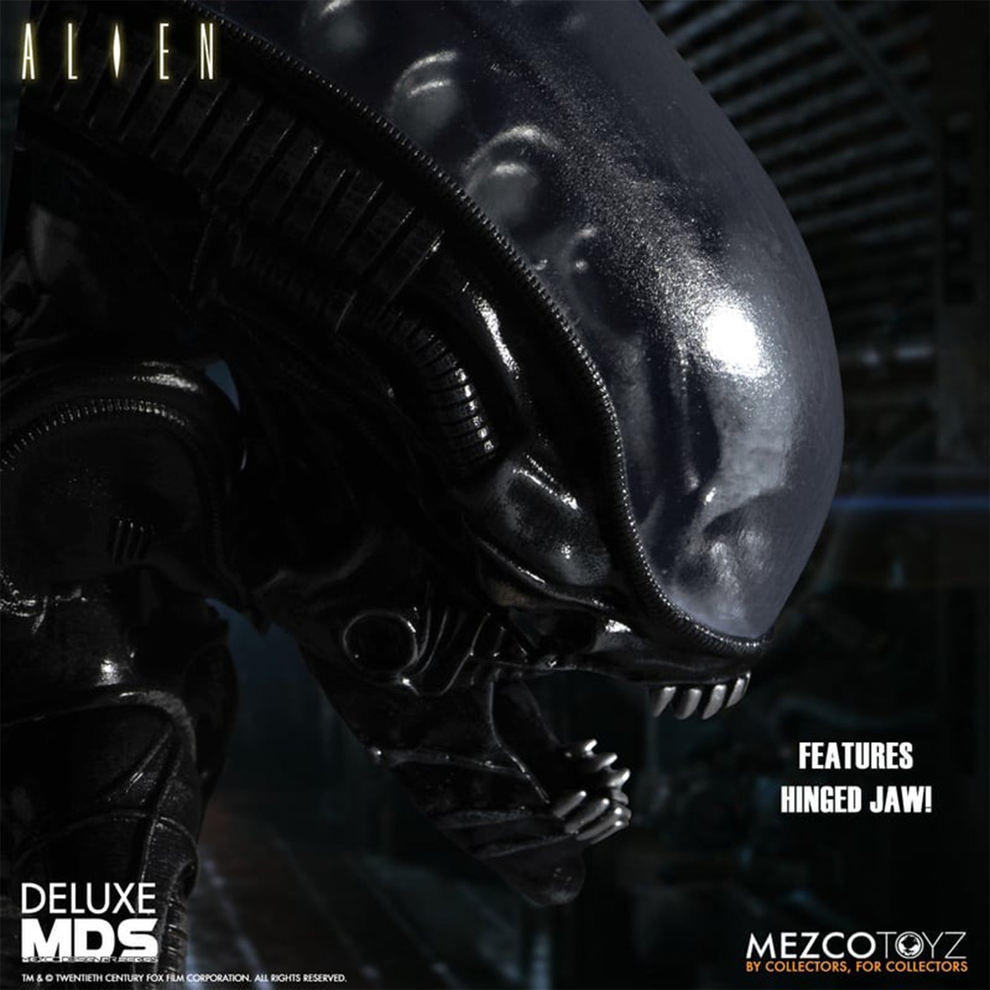 Alien Xenomorph Mezco Designer Series Deluxe Action Figure 18cm