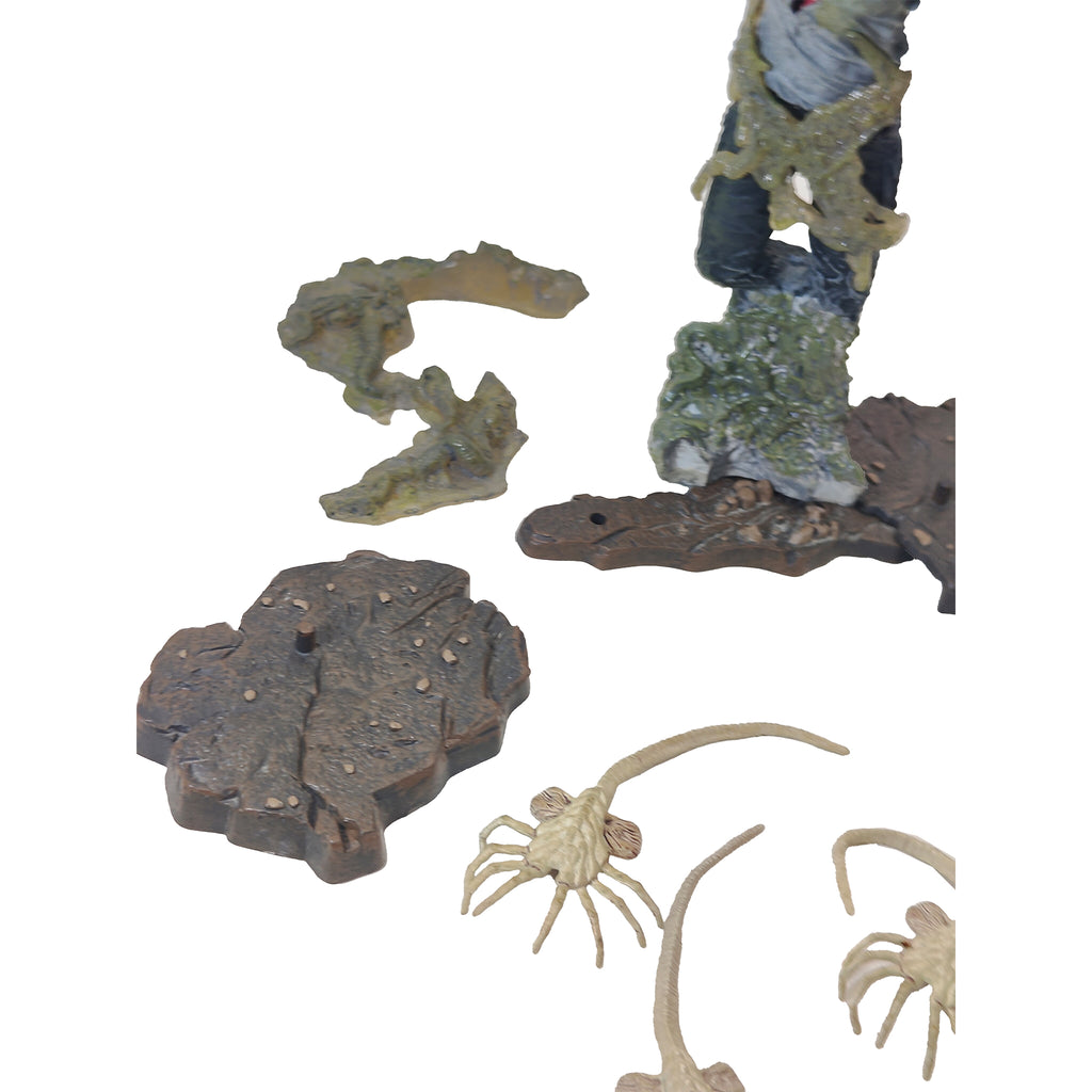 Aliens McFarlane Movie Maniacs 6 Cocooned Victim and 3 Facehuggers Incomplete