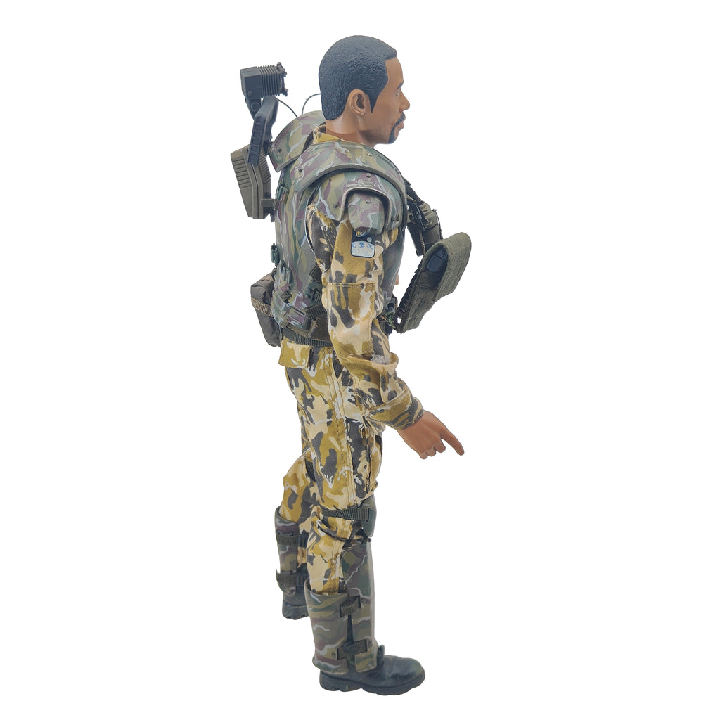 Aliens Sergeant Apone Hot Toys Action Figure 2005 30cm – Alien, Hot Toys, 30 cm, 2005, pre-owned collector piece, Uncanny Collectibles Dublin Ireland