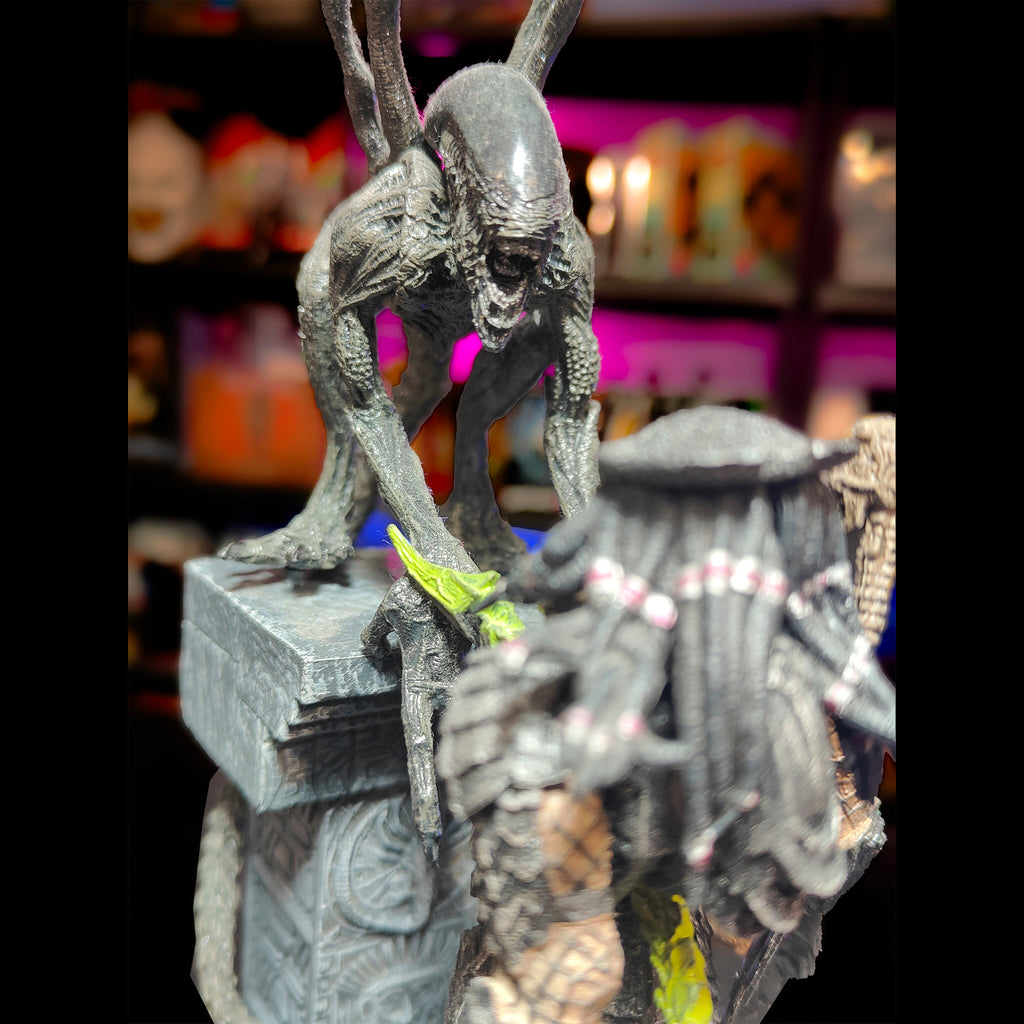 AVP Alien vs Predator Series 2 McFarlane Toys Diorama Playset 2005