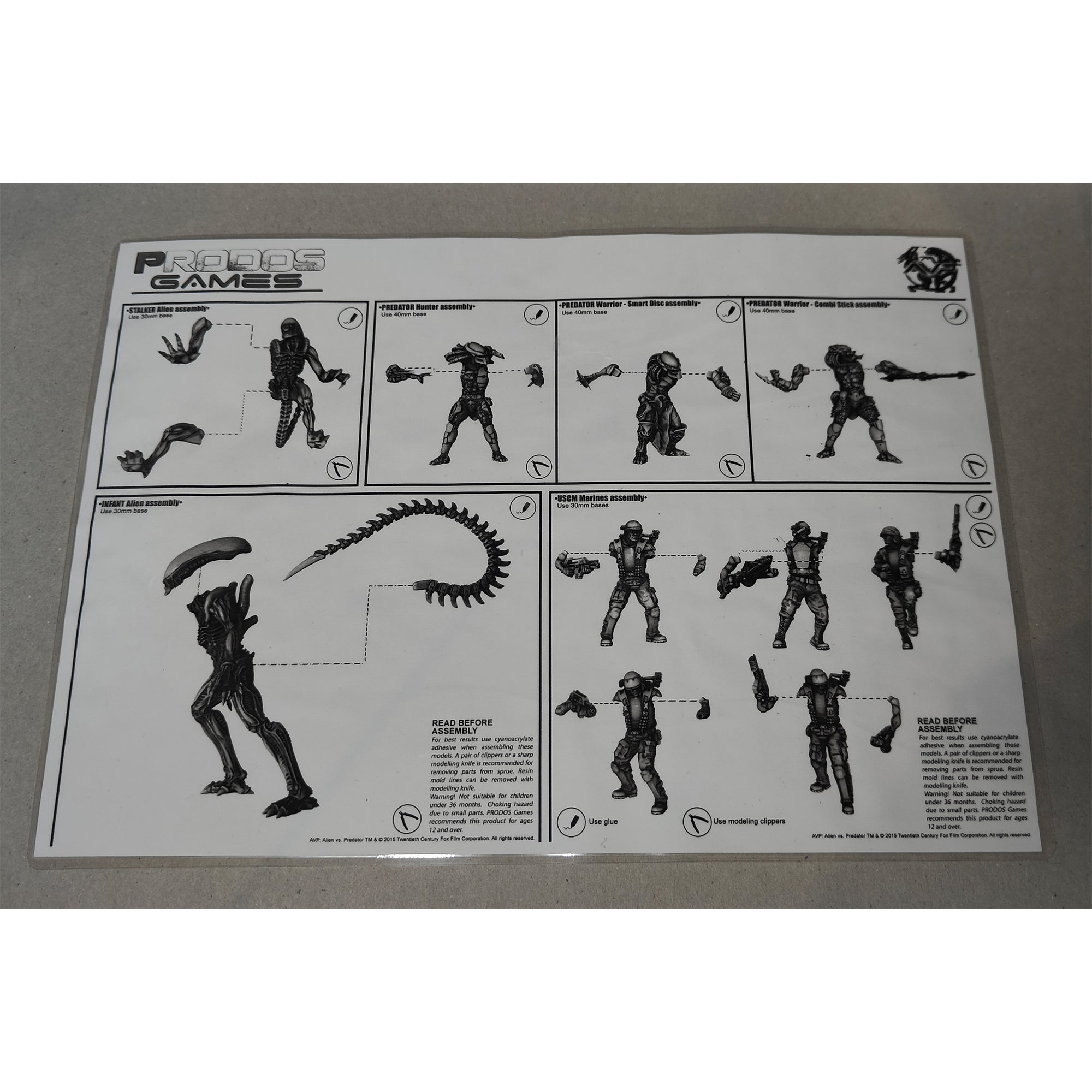 AVP Alien vs Predator The Hunt Begins 1st Edition Prodos Games Board Game 2015 Incomplete