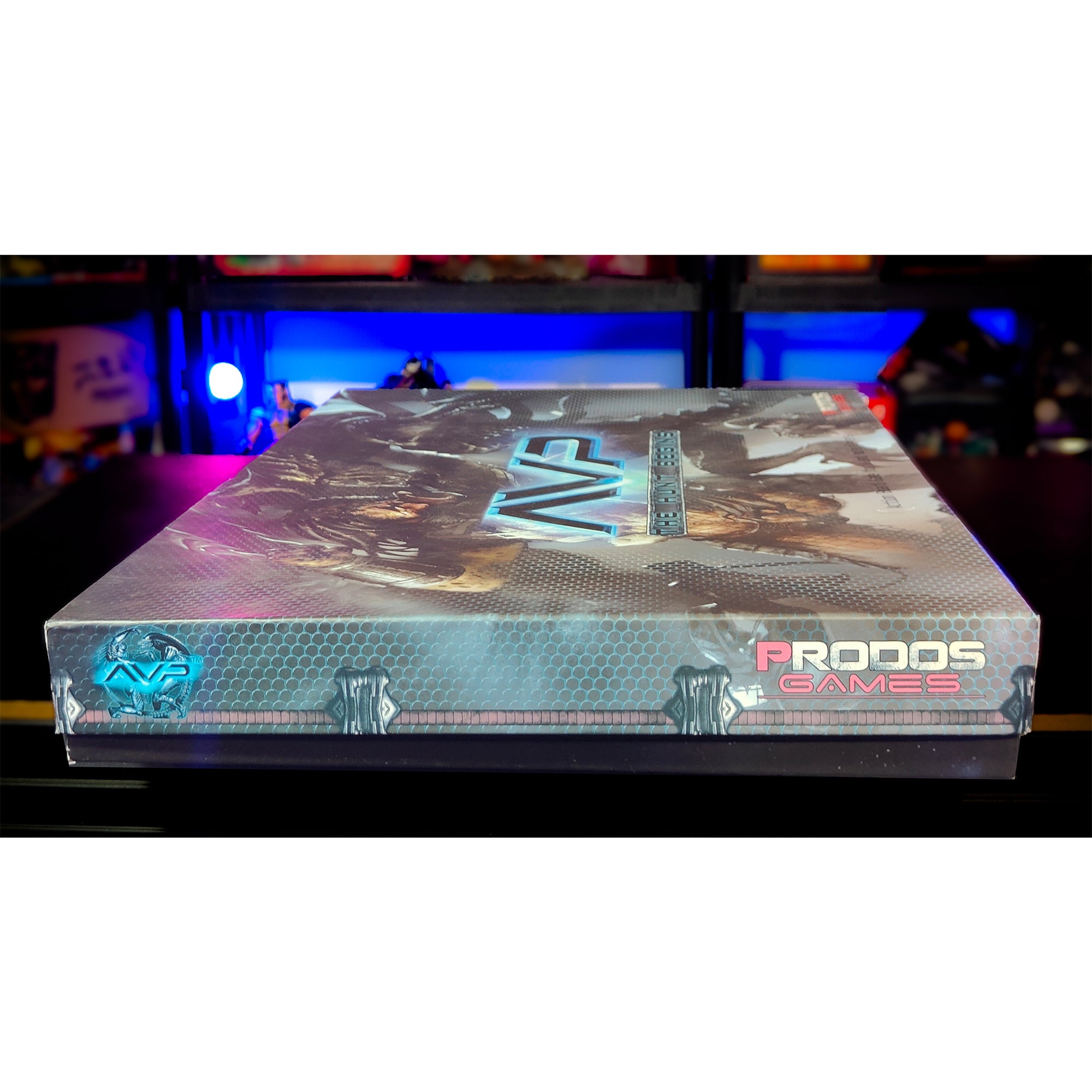 AVP Alien vs Predator The Hunt Begins 1st Edition Prodos Games Board Game 2015 Incomplete