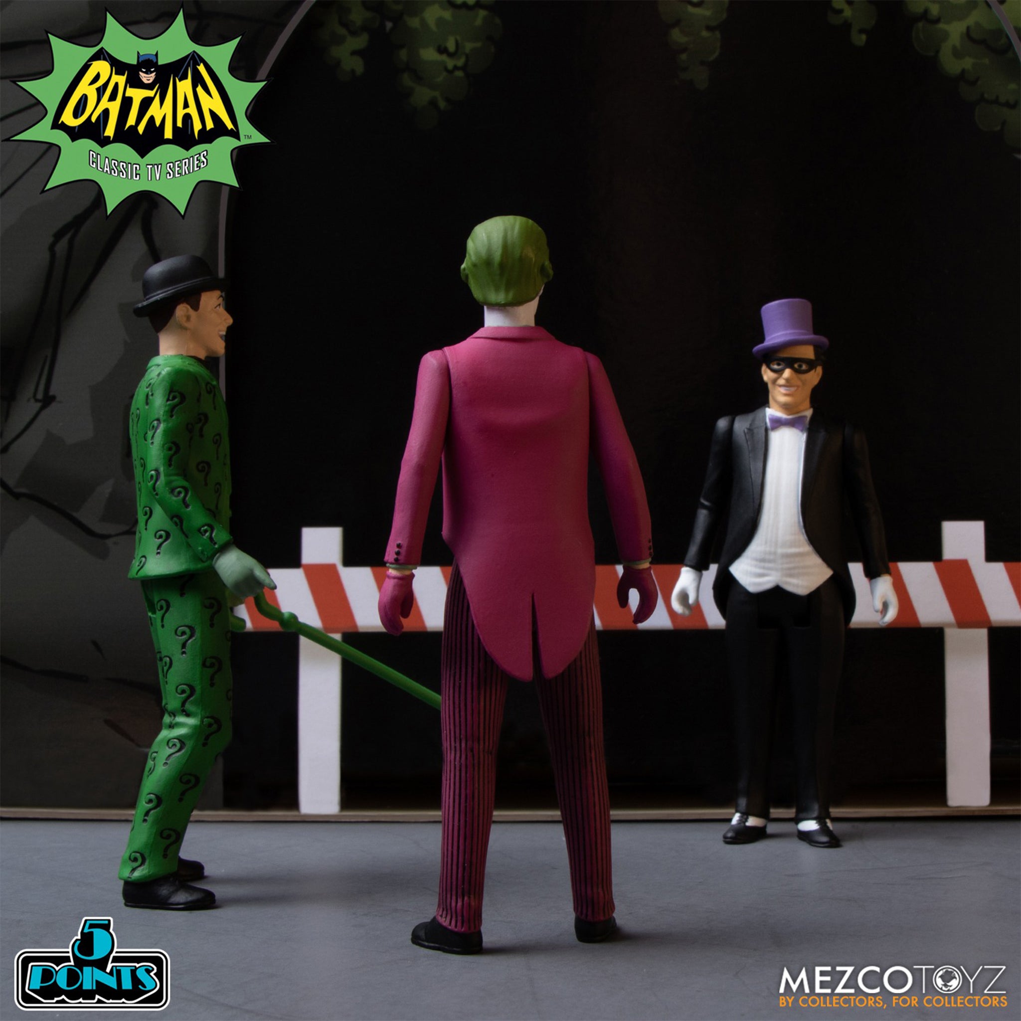 Batman 1966 5 Points 7-Figure Deluxe Mezco Toyz Boxed Set – photo 24 of 27