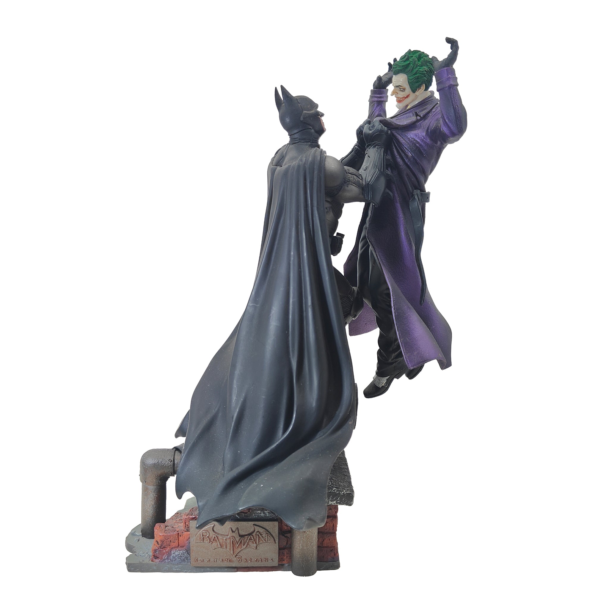 Batman Arkham Origins Batman VS Joker Collectors Edition Statue Warner Bros 2013 28cm – Batman, Vintage Brands, 28 cm, 2013, pre-owned collector piece, Uncanny Collectibles Dublin Ireland