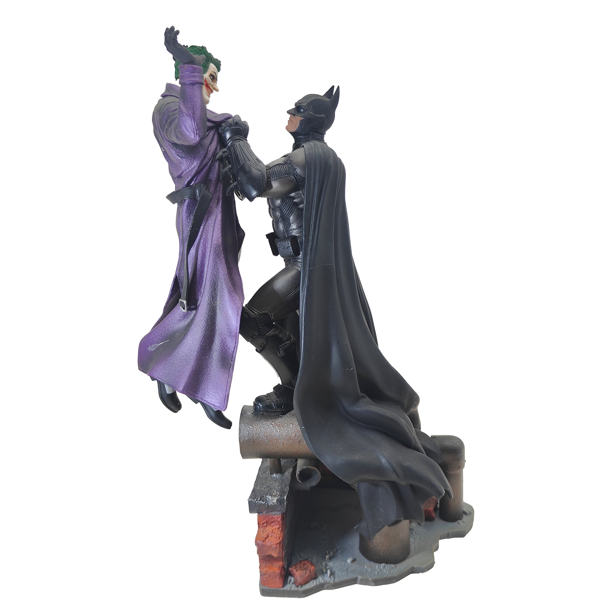Batman Arkham Origins Batman VS Joker Collectors Edition Statue Warner Bros 2013 28cm – Batman, Vintage Brands, 28 cm, 2013, pre-owned collector piece, Uncanny Collectibles Dublin Ireland