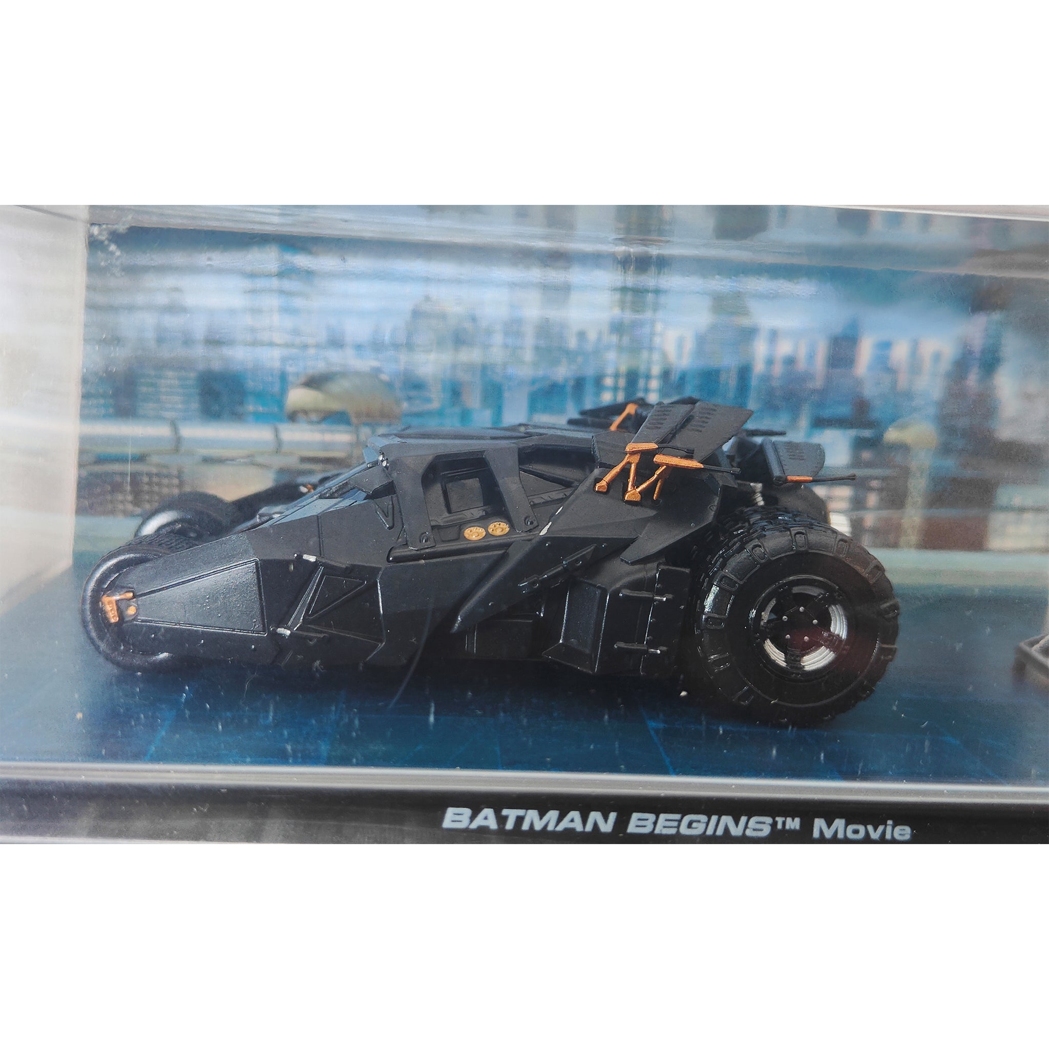 Batman Begins Tumbler  Batmobile Eaglemoss Automobilia 1:43 Die Cast – Batman, Vintage Brands, 13 cm, pre-owned collector piece, Uncanny Collectibles Dublin Ireland
