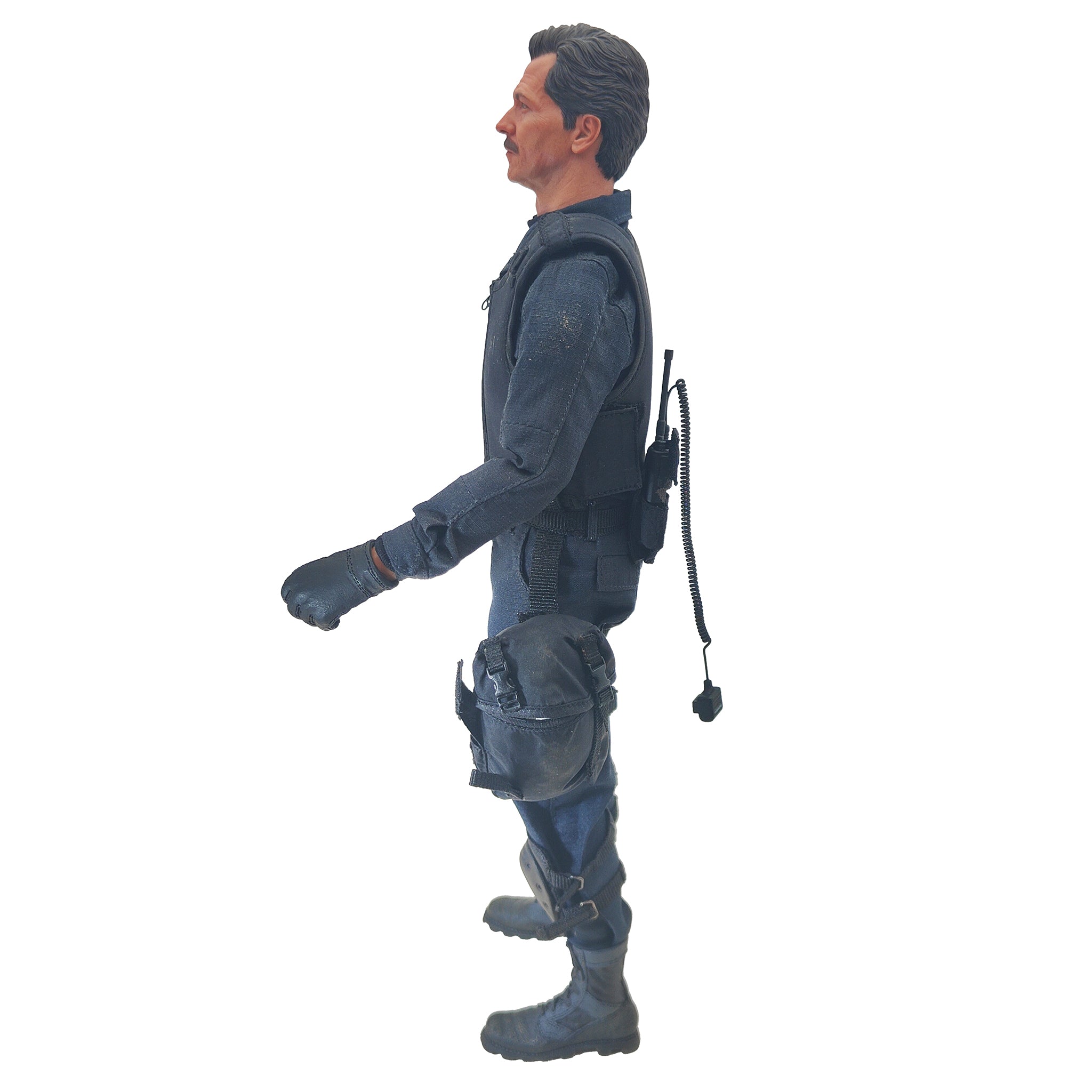 Batman Lt Jim Gordon SWAT Suit Version Hot Toys Action Figure 2012 30cm – Batman, Hot Toys, 30 cm, 2012, pre-owned collector piece, Uncanny Collectibles Dublin Ireland