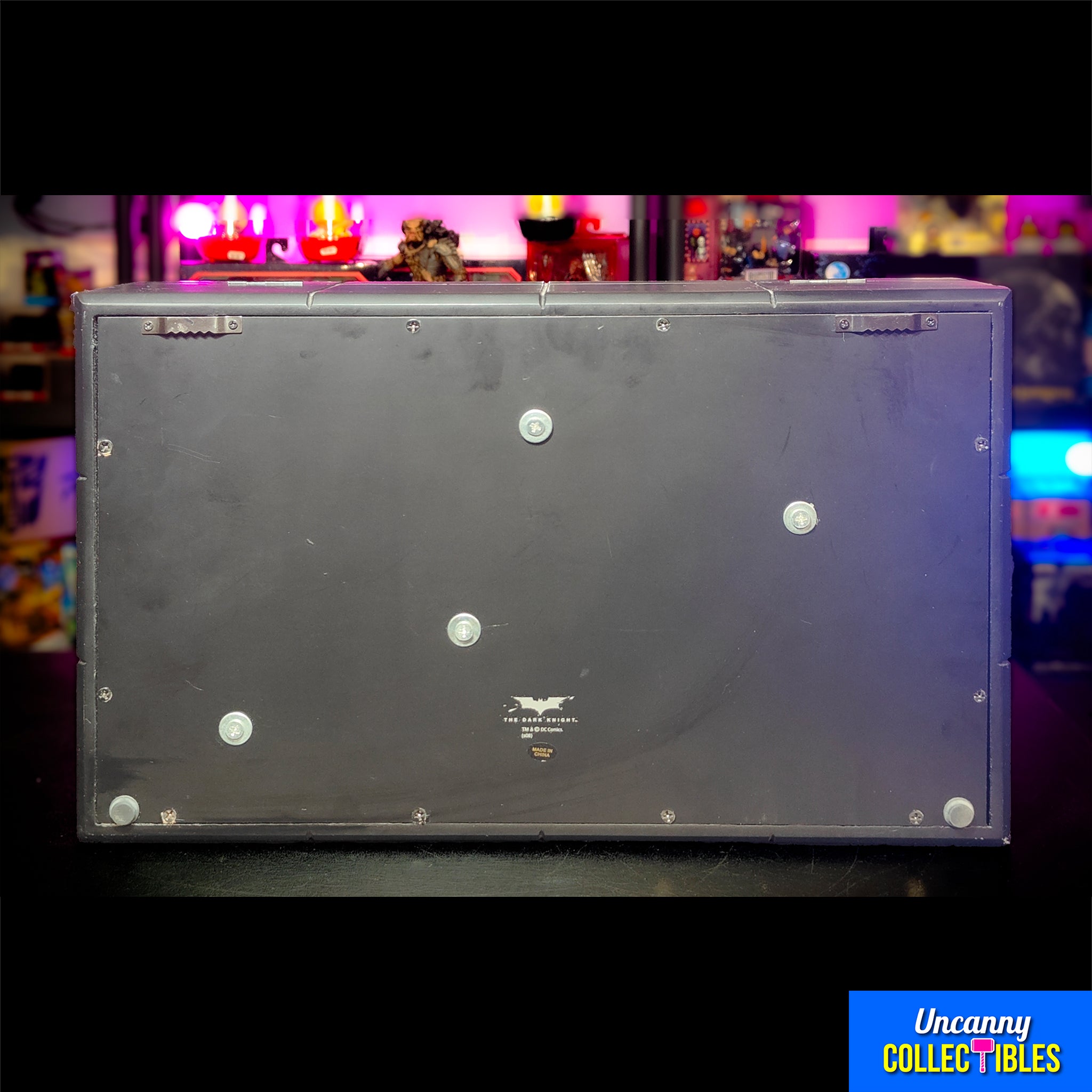 Batman The Dark Knight Replica 1/1 Grapnel Gun The Noble Collection – Batman, The Noble Collection, 60 cm, 2012, pre-owned collector piece, Uncanny Collectibles Dublin Ireland