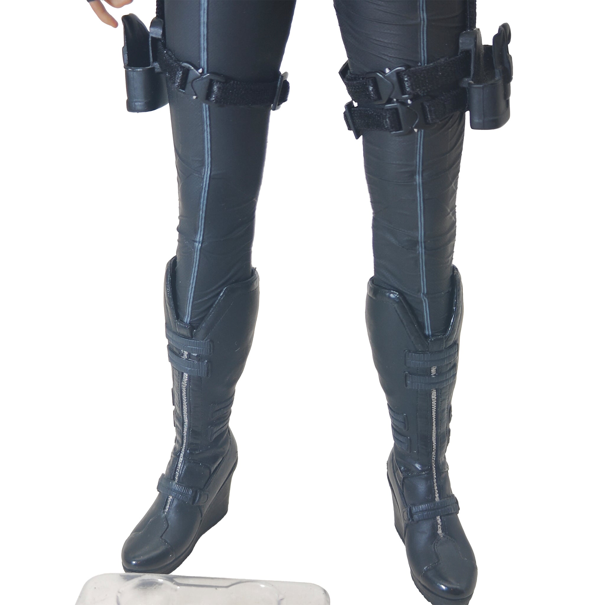 Black Widow The Avengers Hot Toys Action Figure 2013 28cm – Avengers, Hot Toys, 28 cm, 2013, pre-owned collector piece, Uncanny Collectibles Dublin Ireland