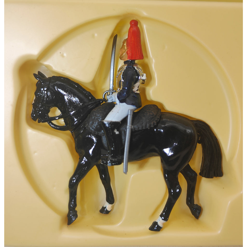 Britains Metal Models Her Majesty Queen Elizabeth Mounted Lifeguard And Horseguard 7233 1986 – Military, Britains, 5 cm, 1986, pre-owned collector piece, Uncanny Collectibles Dublin Ireland