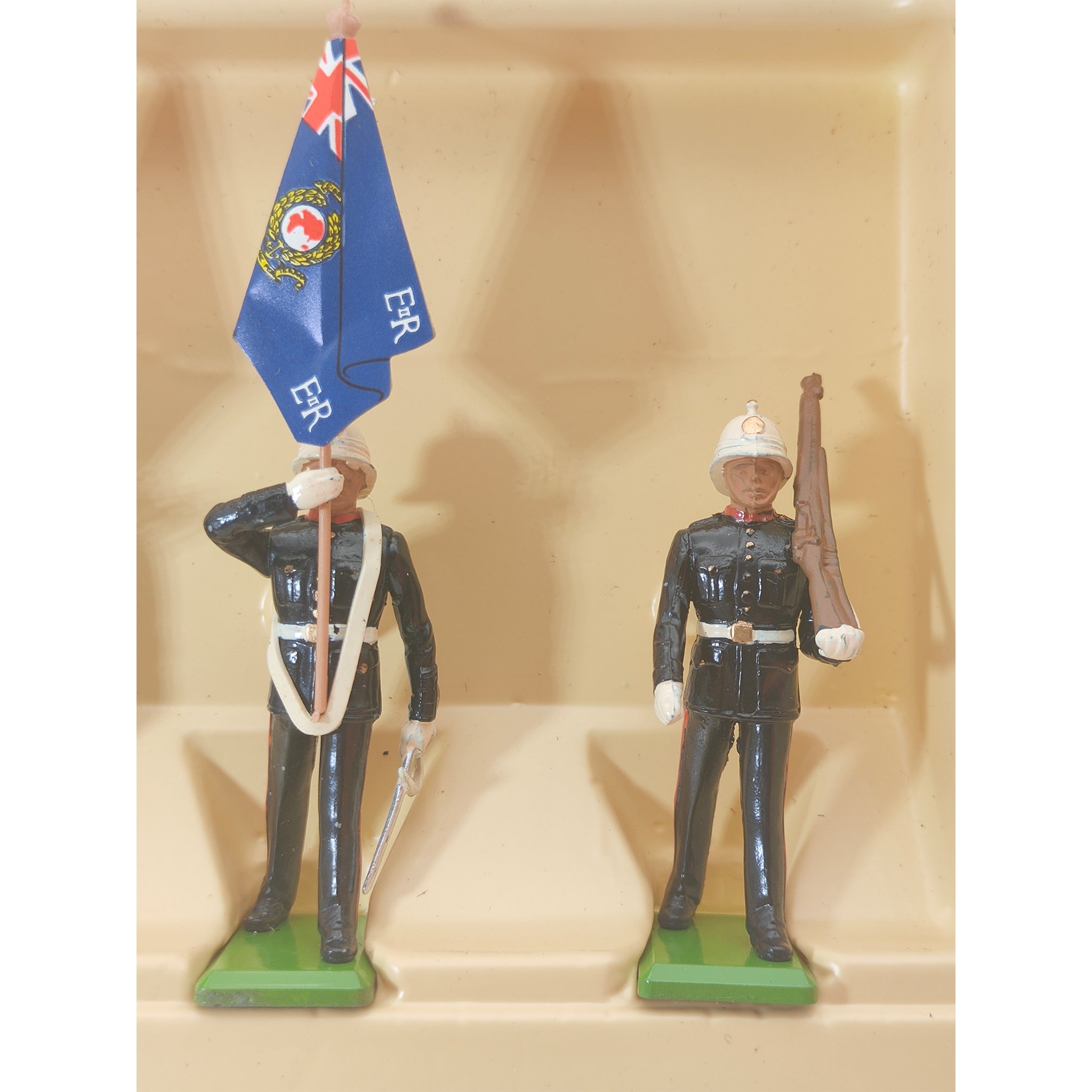 Britains Metal Models Royal Marine Colour Party 7201 1986 – Military, Britains, 5 cm, 1986, pre-owned collector piece, Uncanny Collectibles Dublin Ireland