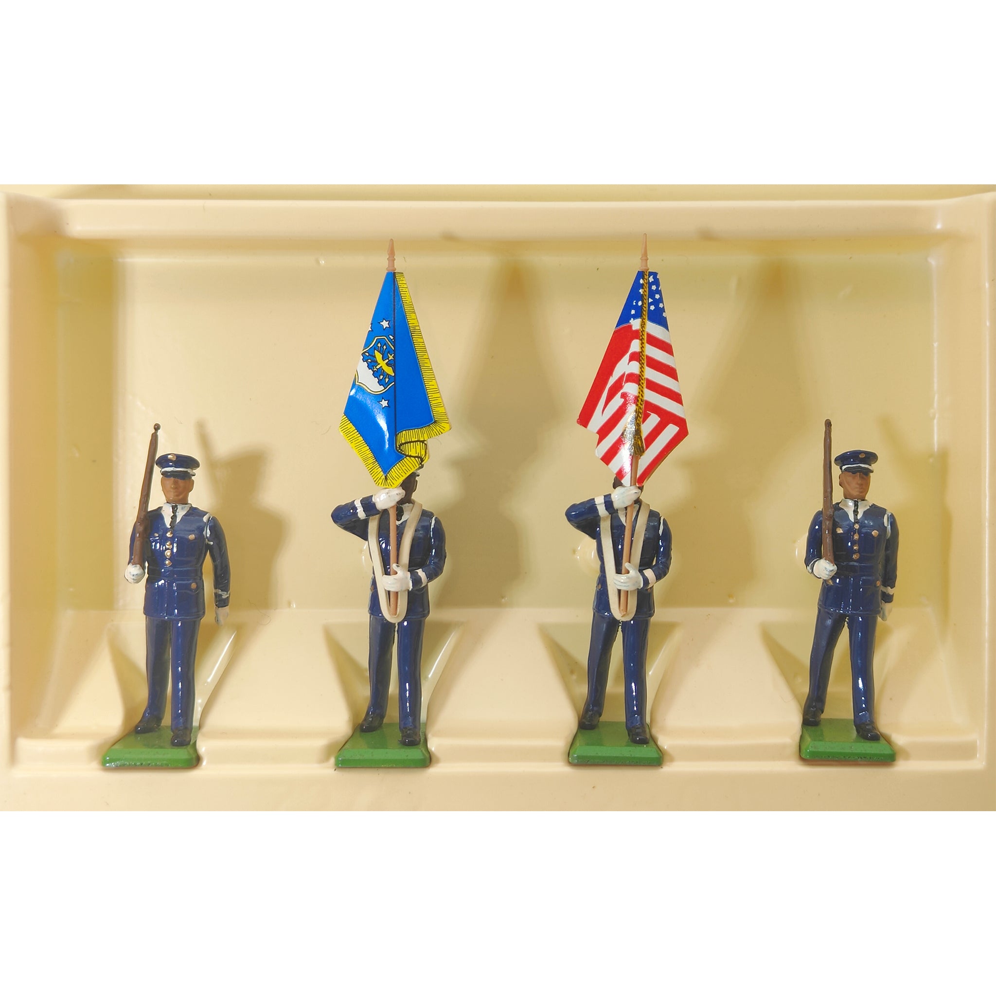 Britains Metal Models U.S. Air Force Colour Party 7307 1986 – Military, Britains, 5 cm, 1986, pre-owned collector piece, Uncanny Collectibles Dublin Ireland