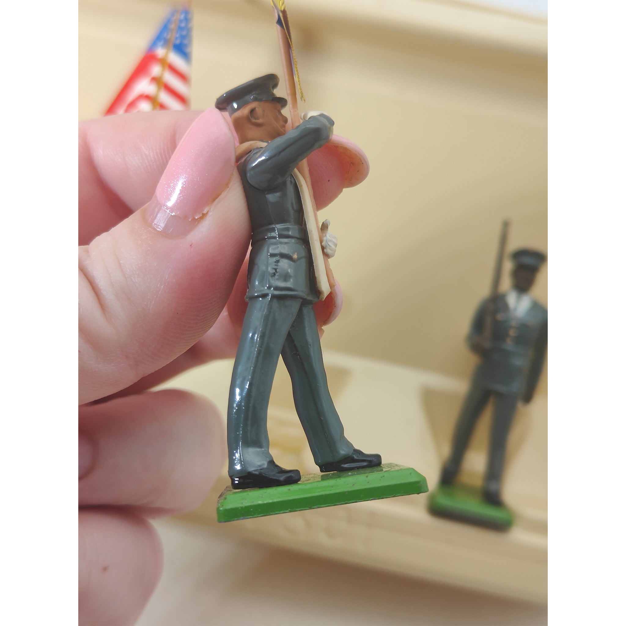 Britains Metal Models U.S. Army Colour Party 7306 1986 – Military, Britains, 5 cm, 1986, pre-owned collector piece, Uncanny Collectibles Dublin Ireland