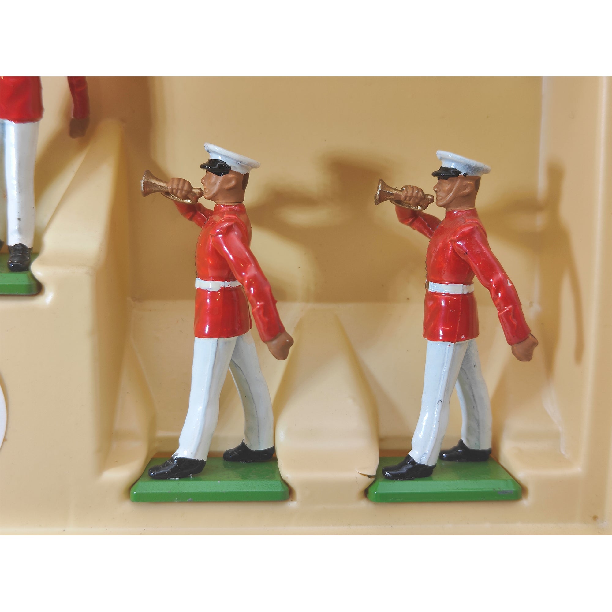Britains Metal Models U.S. Marine Corps With Drum Major 7305 1986