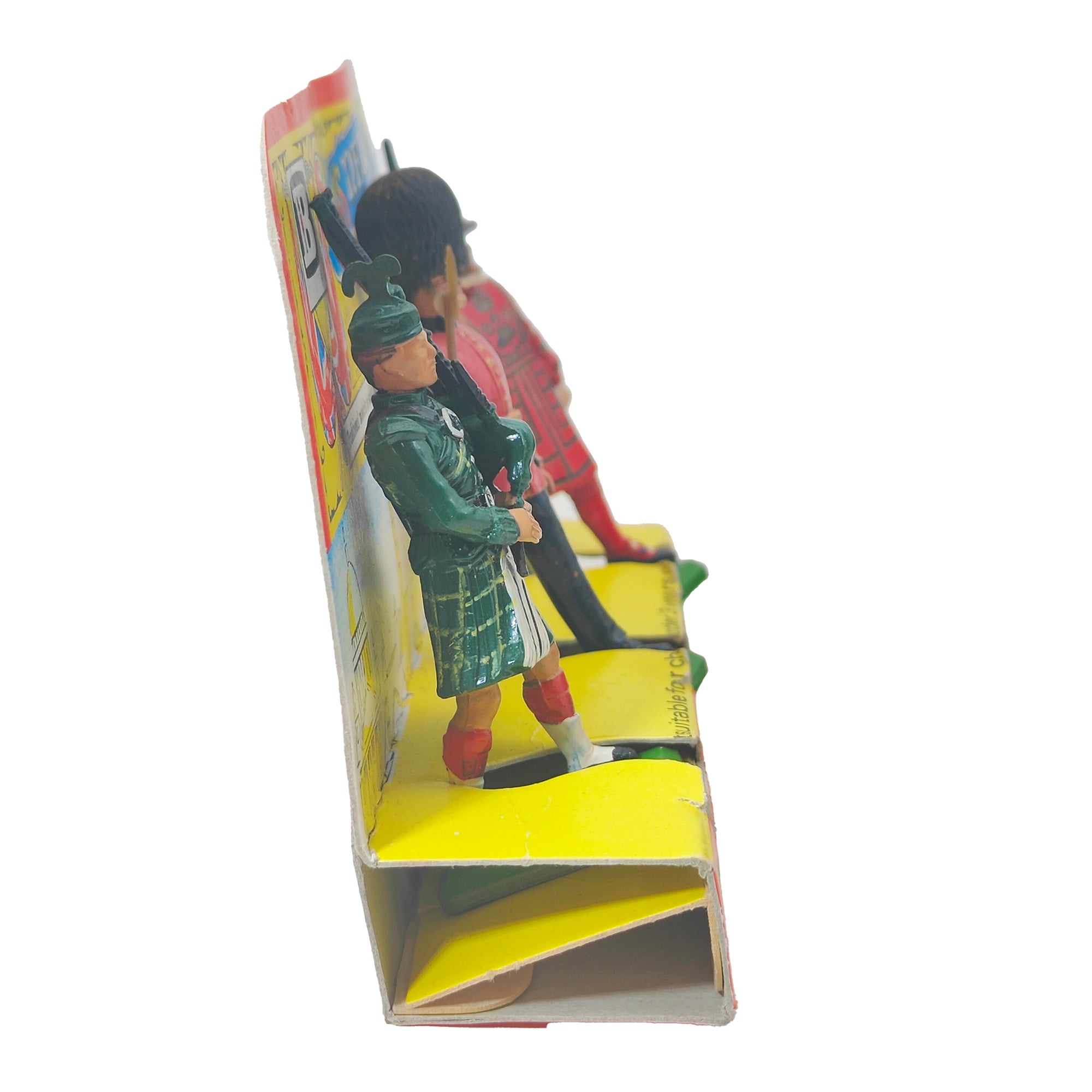 Britains New Metal Models Highland Bagpiper Foot Guard & Beefeater 1986