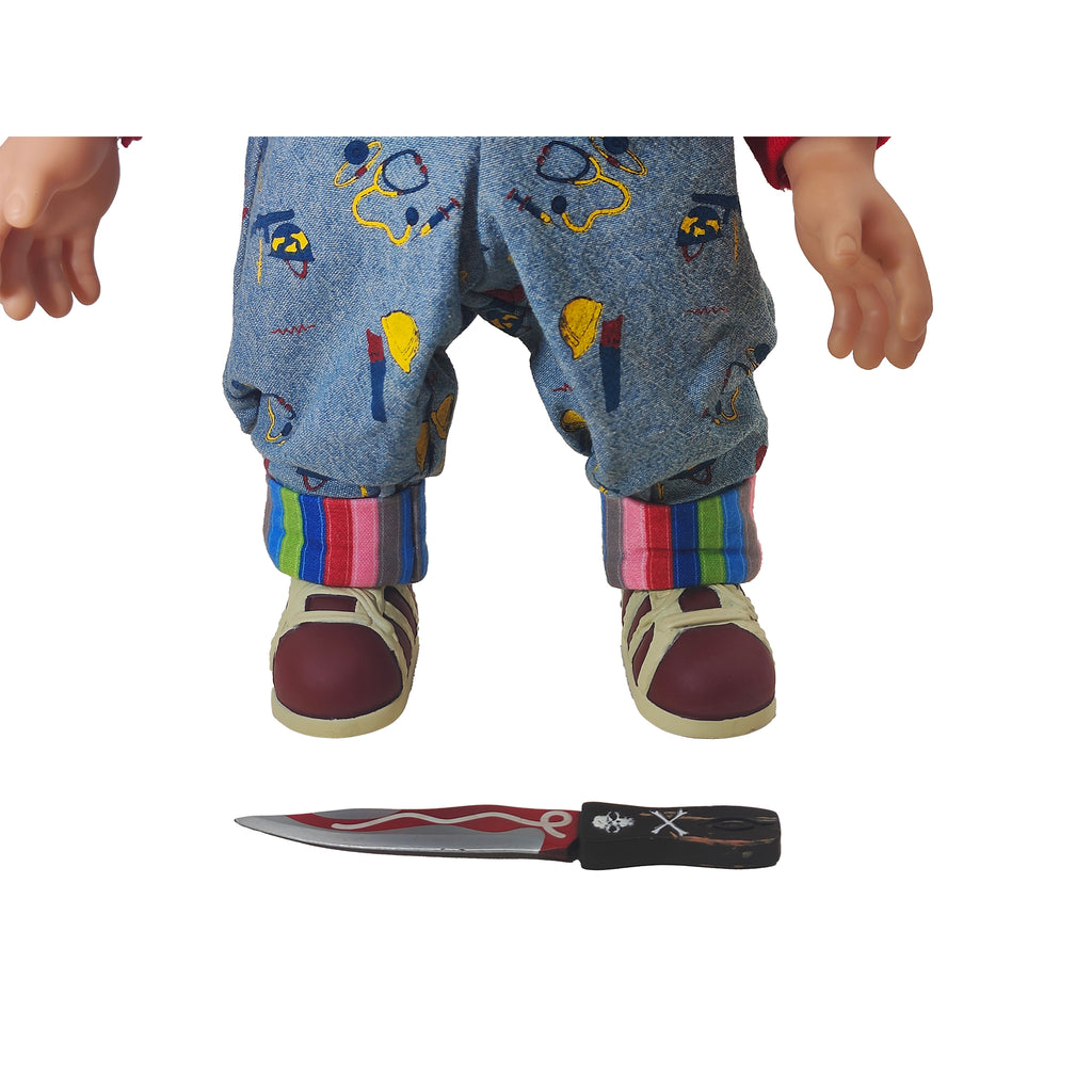 Child's Play 2 Sneering Chucky Mezco Mega Scale Talking Figure - photo 6 of 20