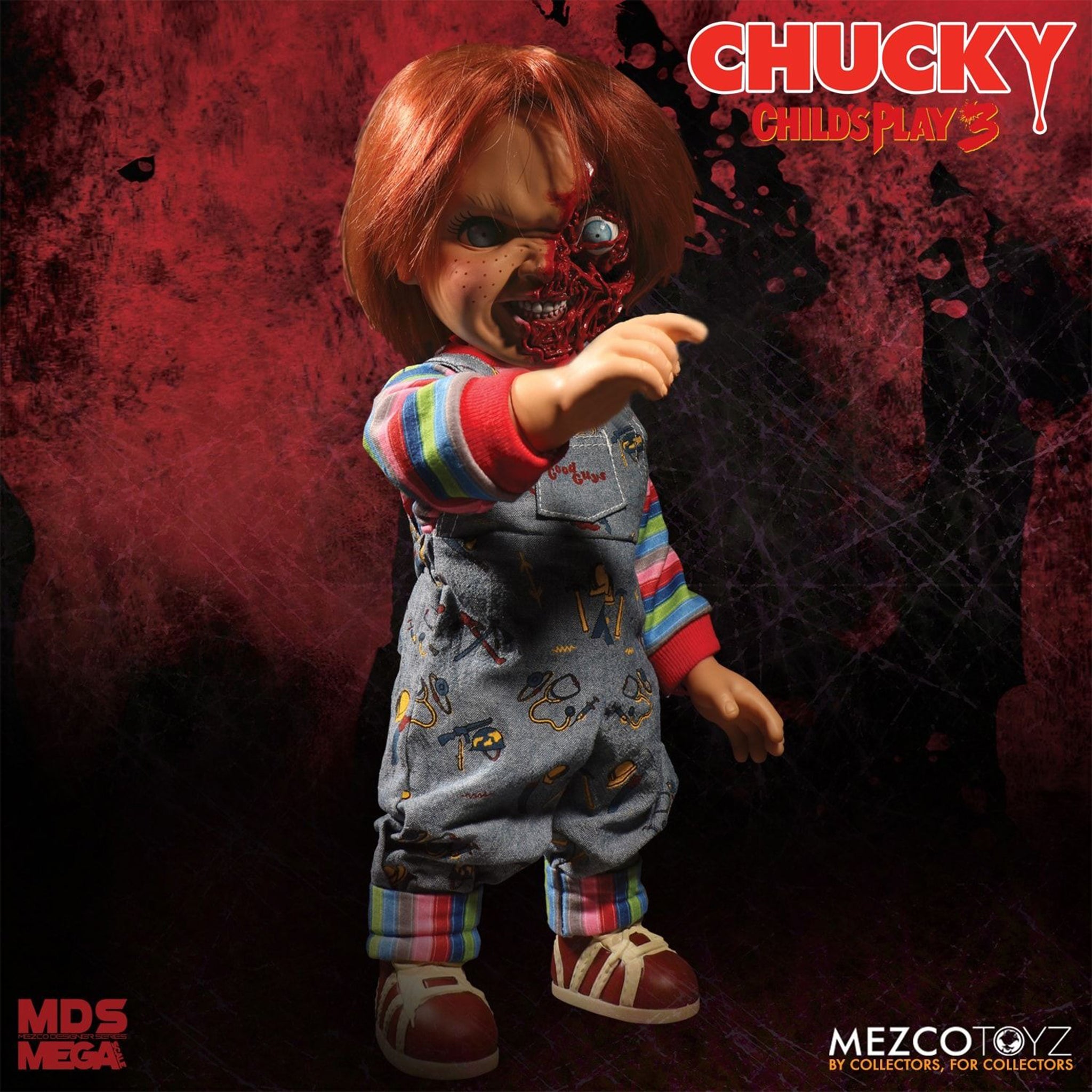 Childs Play Talking Chucky Mezco Toyz Action Figure 38cm