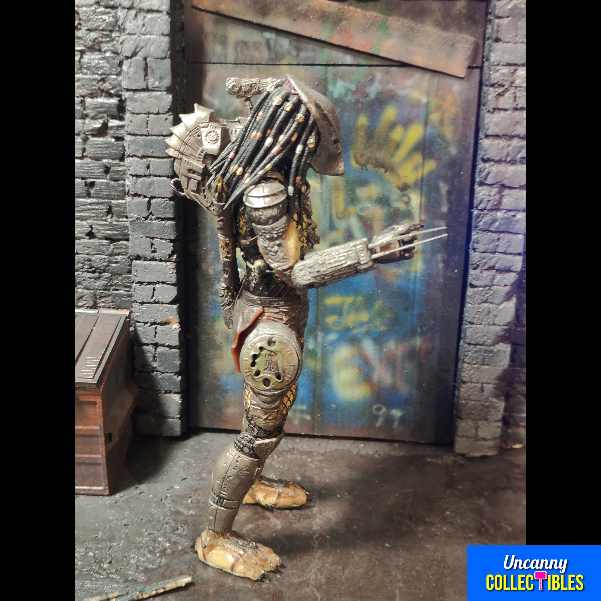 Custom Predator 2 Alley Diorama with 2 NECA Predator Figures