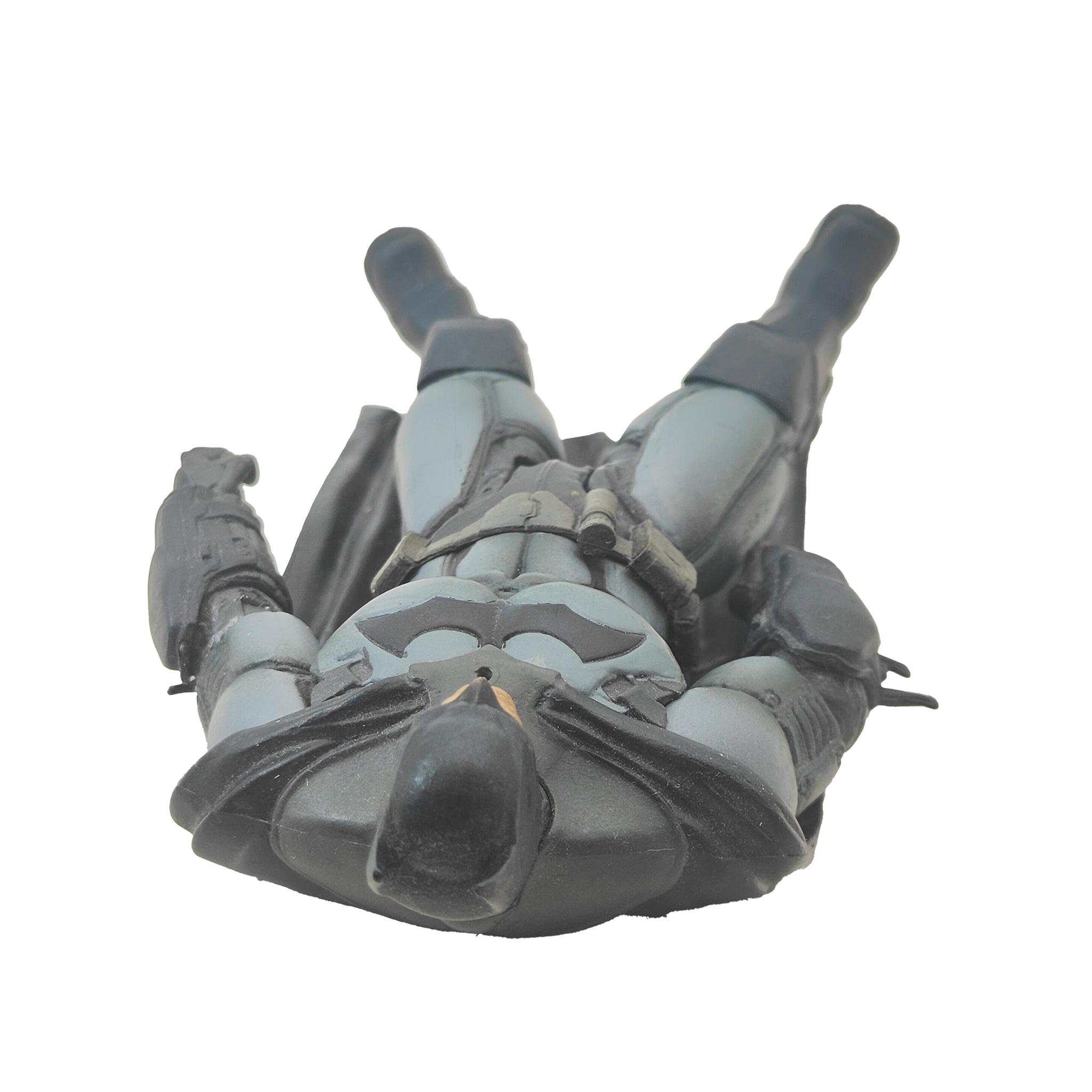 DC Collectibles Arkham Origins Batman Action Figure 2013 18cm – Batman, Vintage Brands, 18 cm, 2013, pre-owned collector piece, Uncanny Collectibles Dublin Ireland