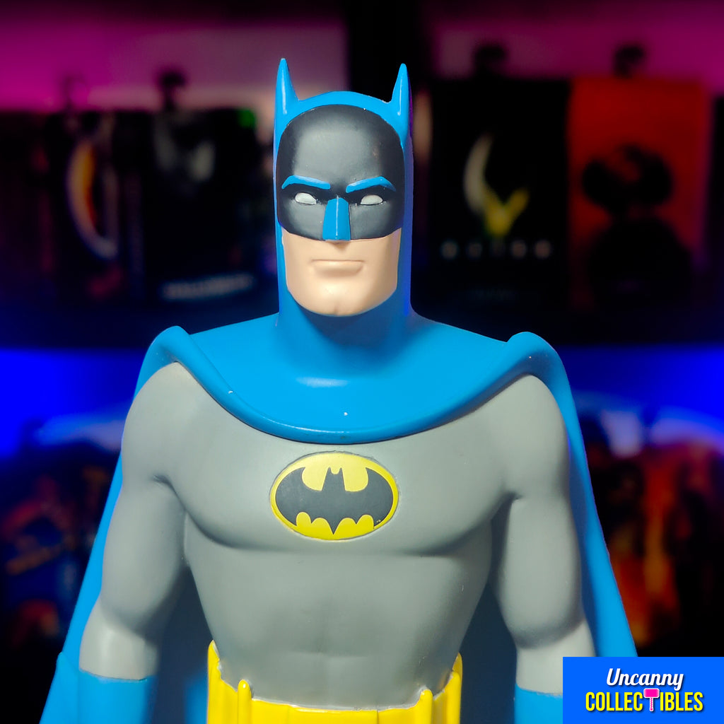 DC Direct Super Friends Batman Maquette Limited Edition 2051 of 4000 – Batman, Vintage Brands, 22 cm, 2051, pre-owned collector piece, Uncanny Collectibles Dublin Ireland