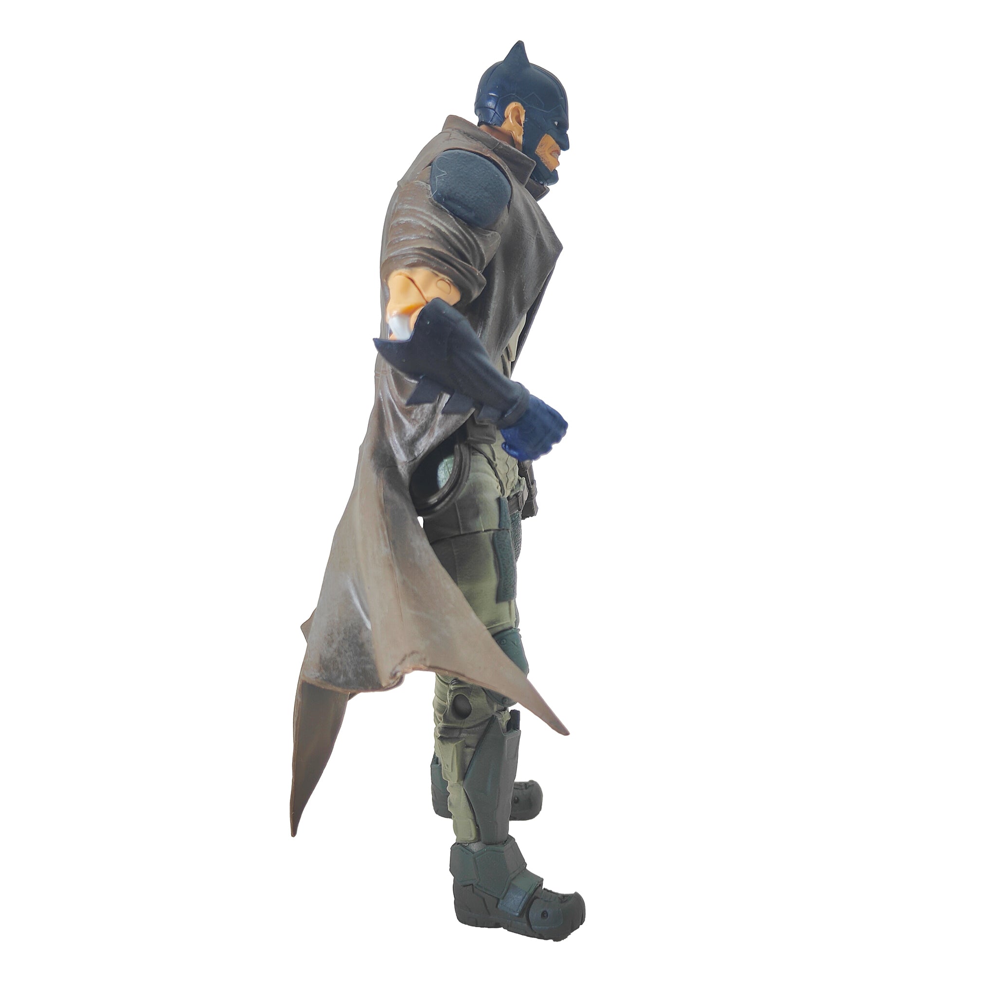 DC Multiverse Batman Detective Batman Future State McFarlane Toys Action Figure 2022 18cm – Batman, McFarlane Toys, 18 cm, 2022, pre-owned collector piece, Uncanny Collectibles Dublin Ireland