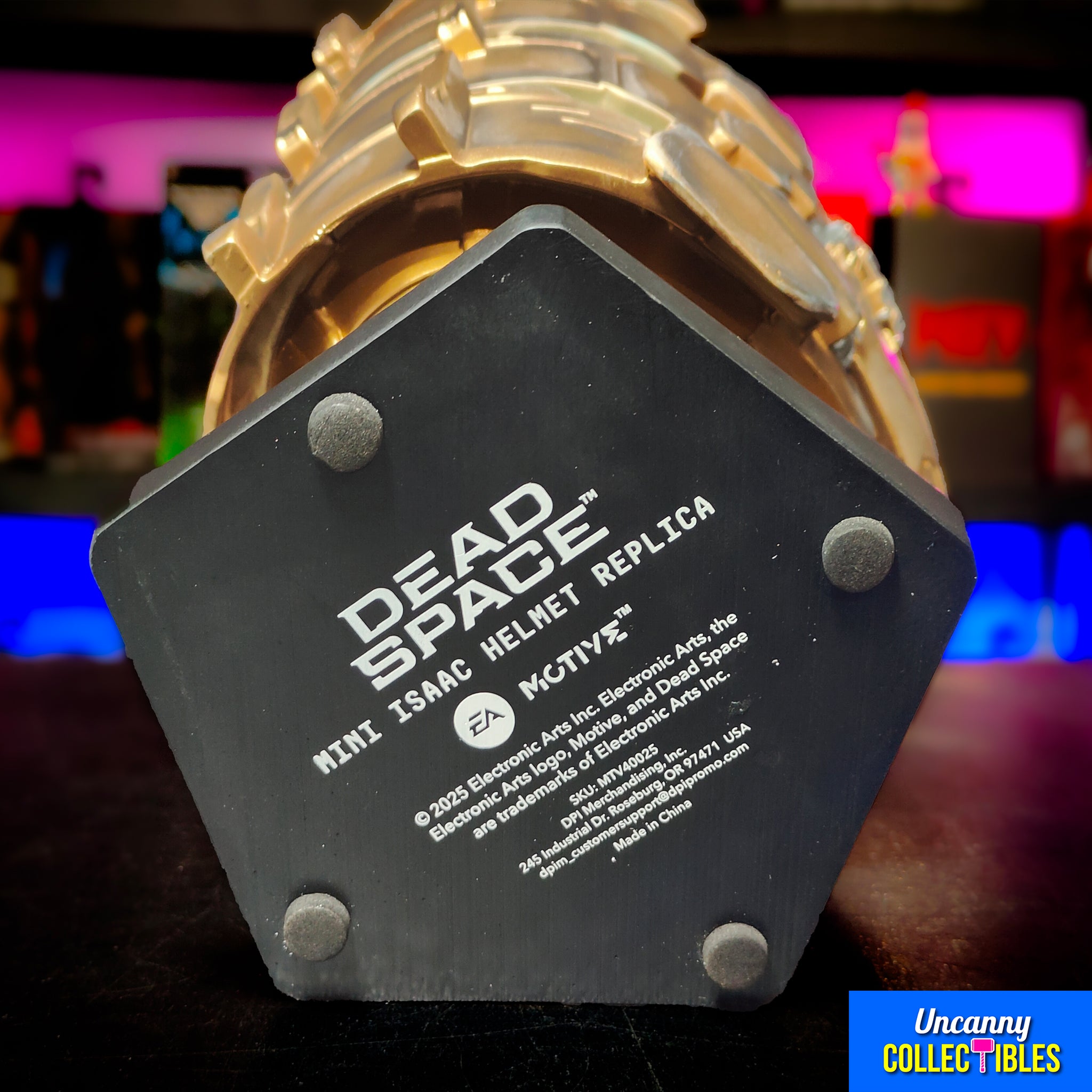 Dead Space Isaac Clarke Replica Helmet Limited Edition FaNaTtik – Video Game Characters, Fanattik, 23 cm, brand new collector item, Uncanny Collectibles Dublin Ireland