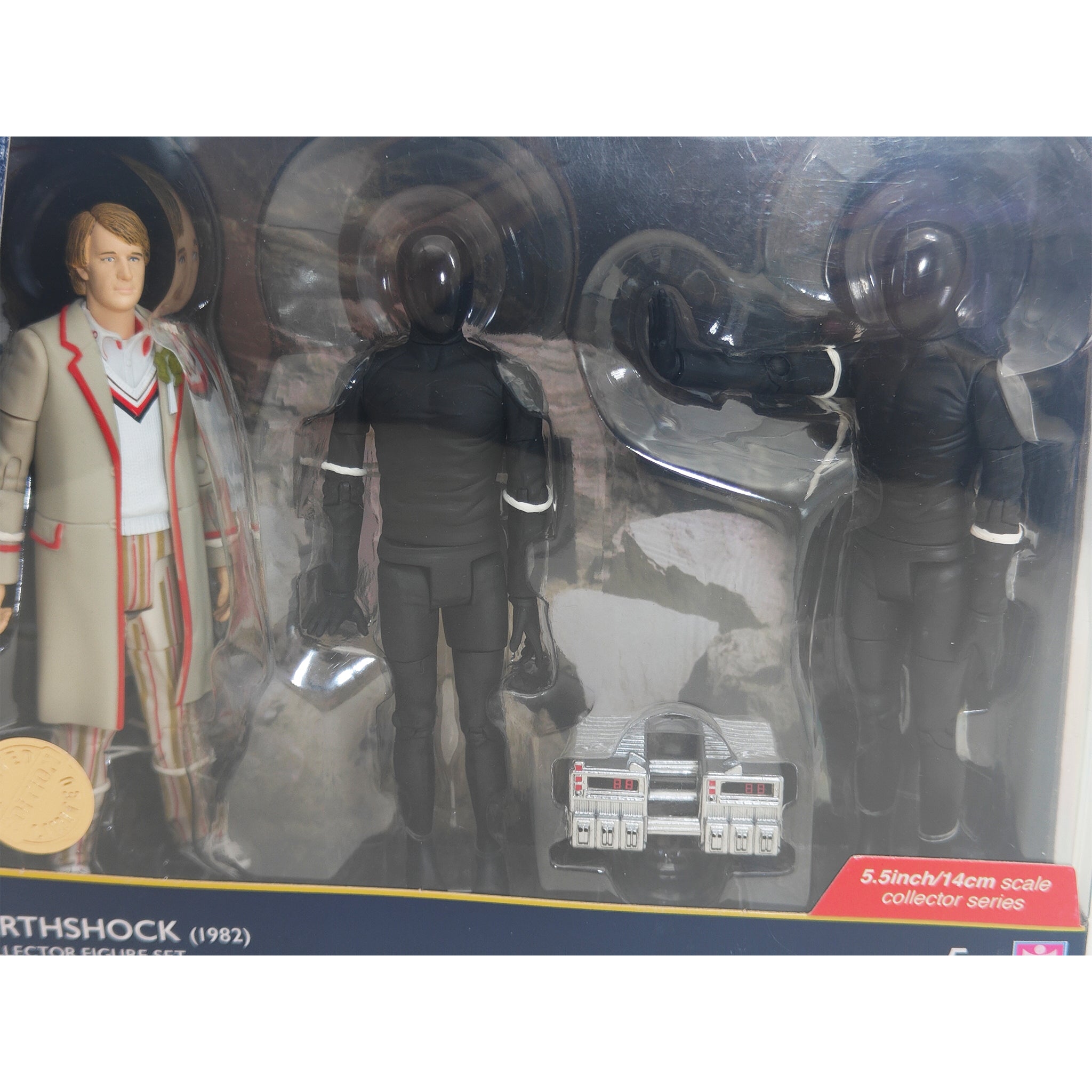 Doctor Who Earthshock 1982 Character Options Action Figure Set 2018 14cm – Doctor Who, Character Options, 14 cm, 2018, pre-owned collector piece, Uncanny Collectibles Dublin Ireland