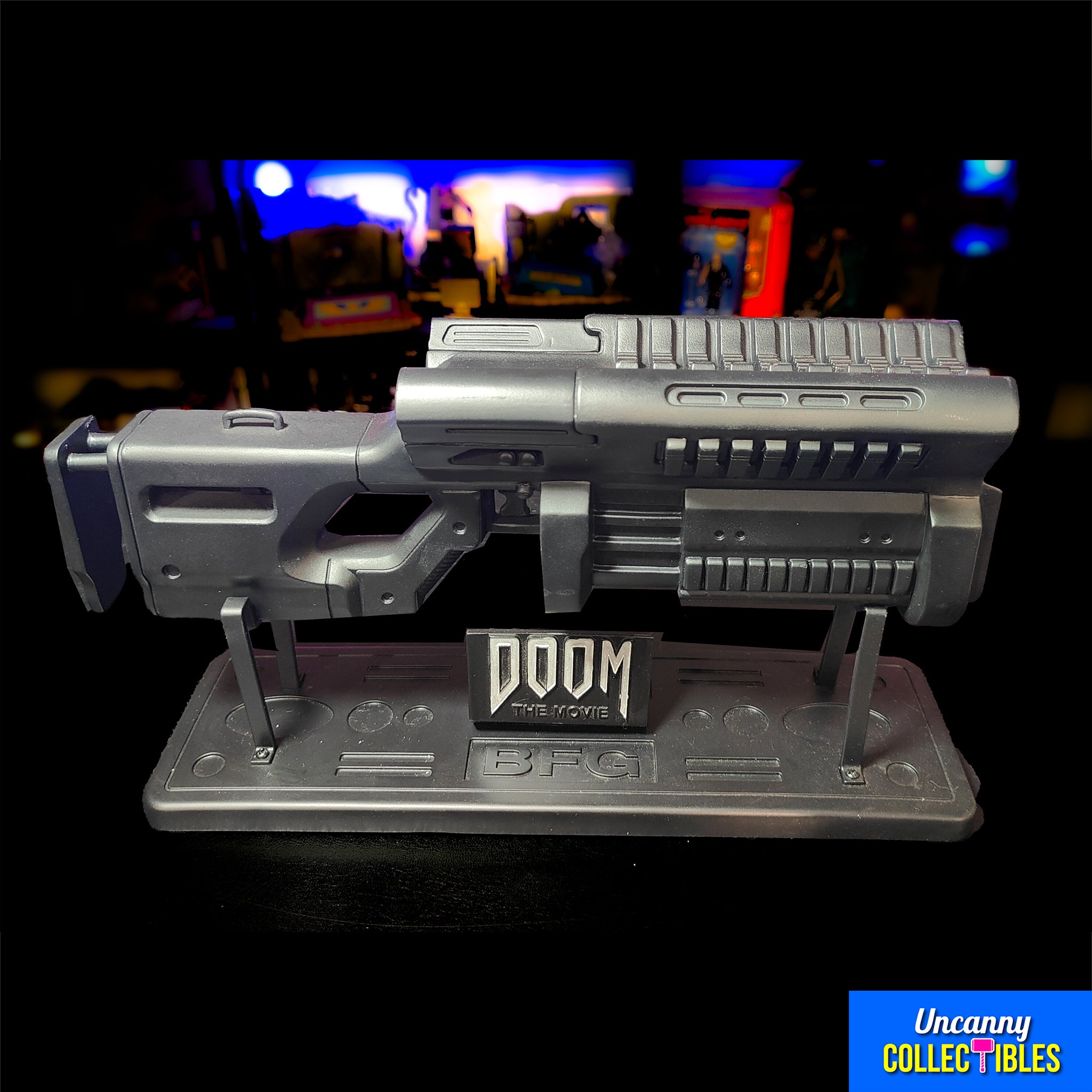 Doom Movie BFG Bio Force Gun 1:2 Scale First 4 Figures Resin Prop Replica 2005 30cm – Doom, First 4 Figures, 30 cm, 2005, pre-owned collector piece, Uncanny Collectibles Dublin Ireland