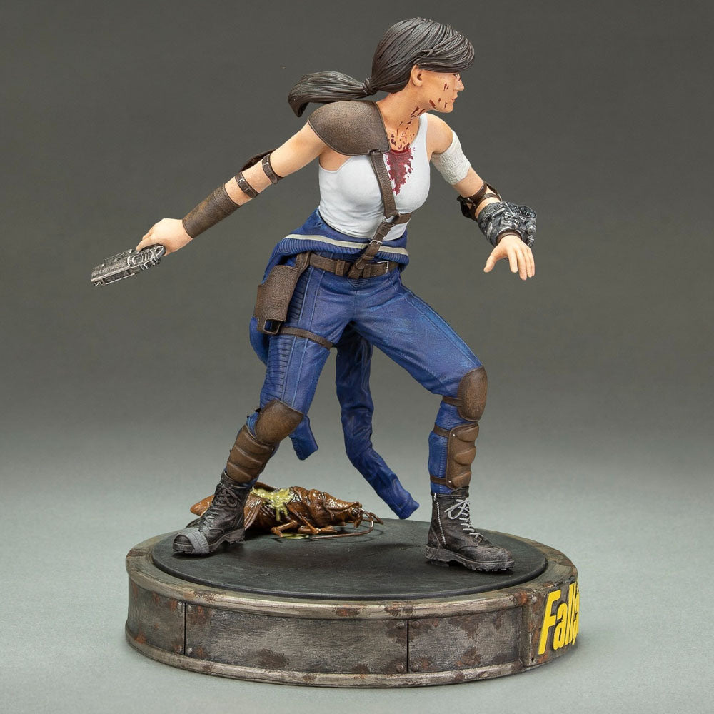 Fallout TV Show Lucy The Vault Dweller Dark Horse Collectibles Statue – Fallout, Dark Horse Collectibles, 18 cm, 2025, brand new collector item, Uncanny Collectibles Dublin Ireland