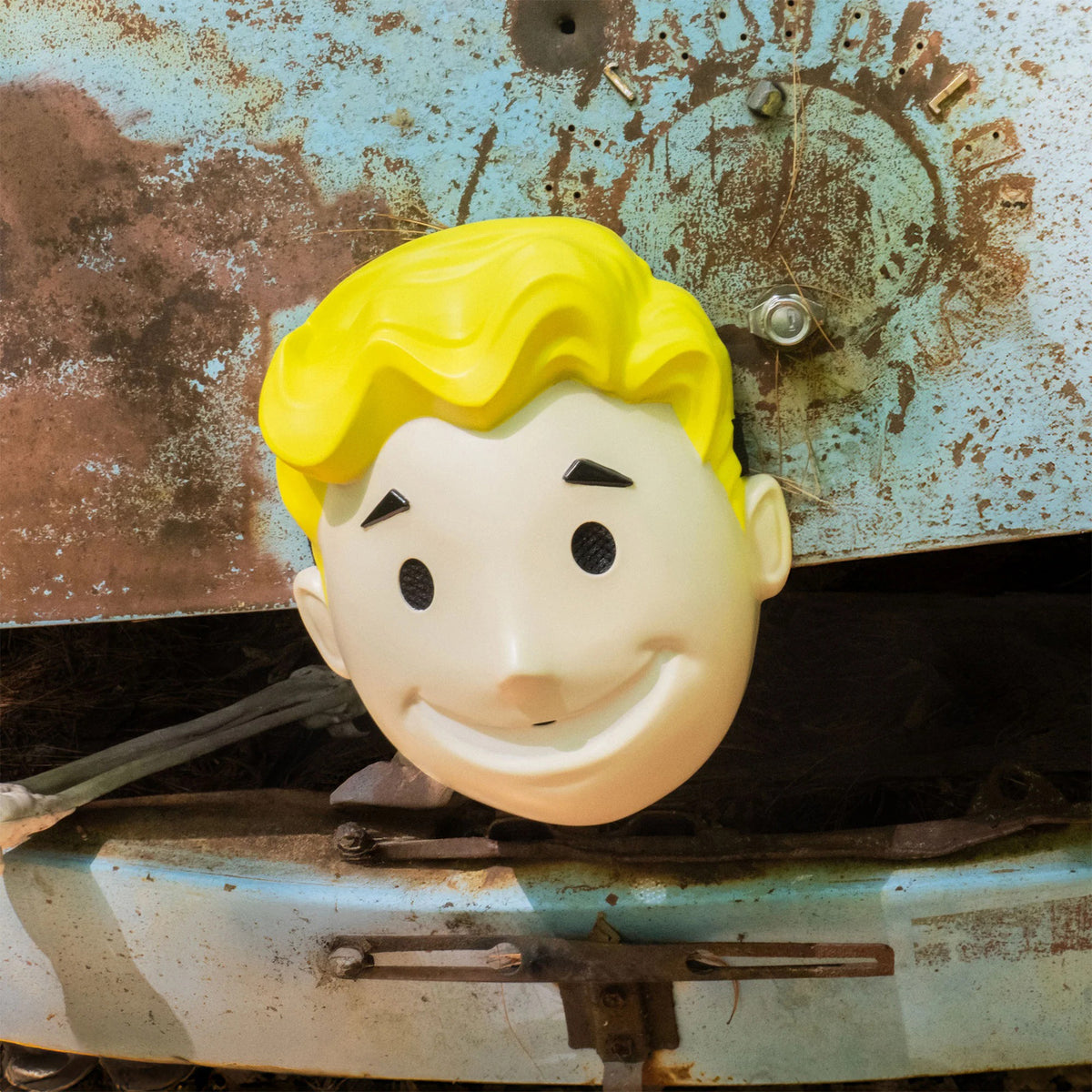 Fallout Vault Boy Retro Trick or Treat Studios Plastic Mask - photo 2 of 4