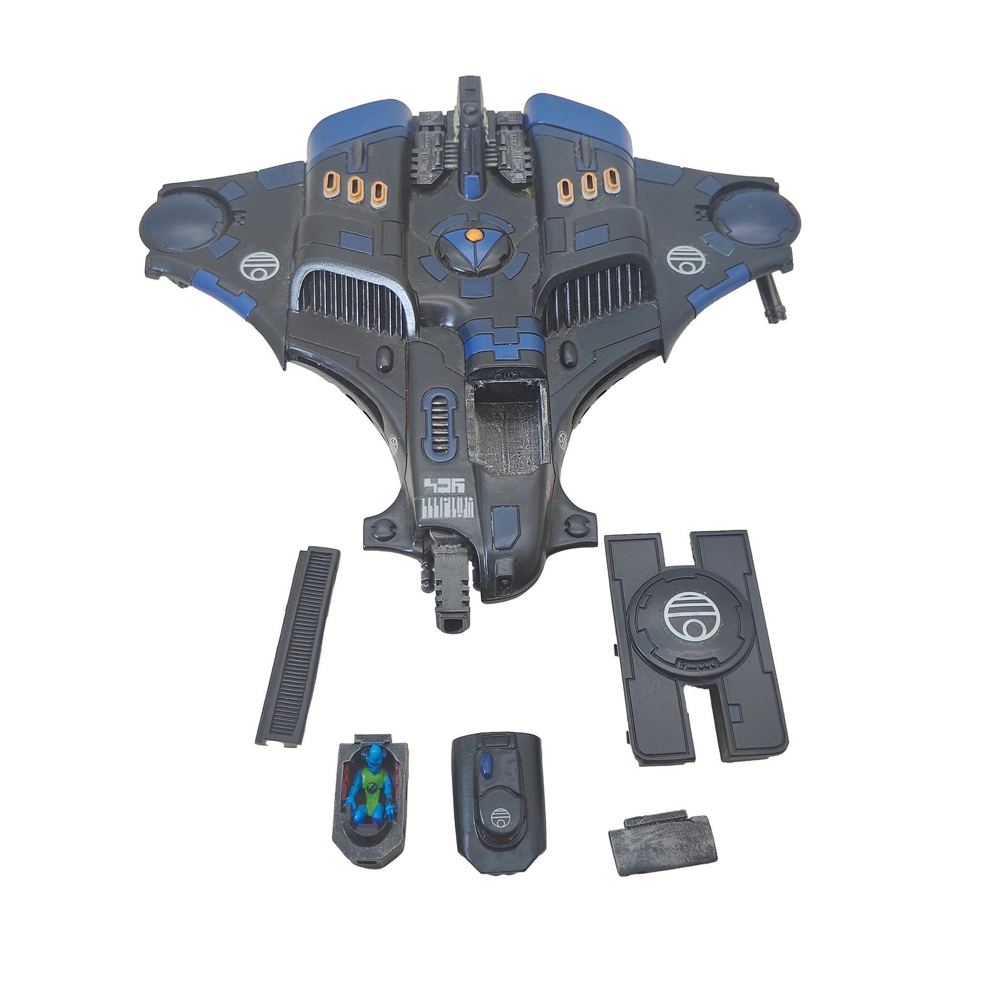 Forge World Tau Barracuda  Warhammer 40000 - Not Complete