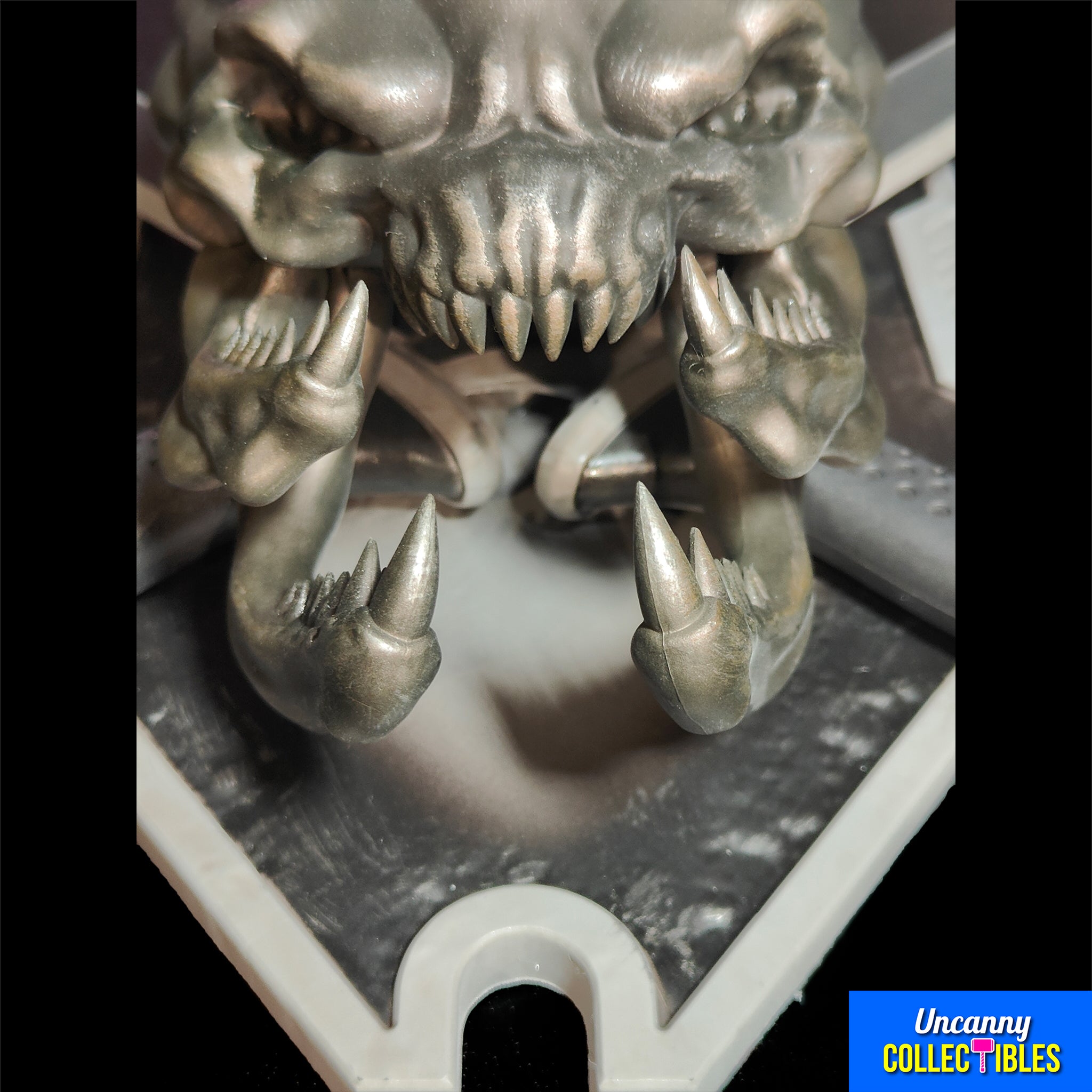 Halo Legendary Icon Wall Mount Grunt Sized Edition Dark Horse Collectibles