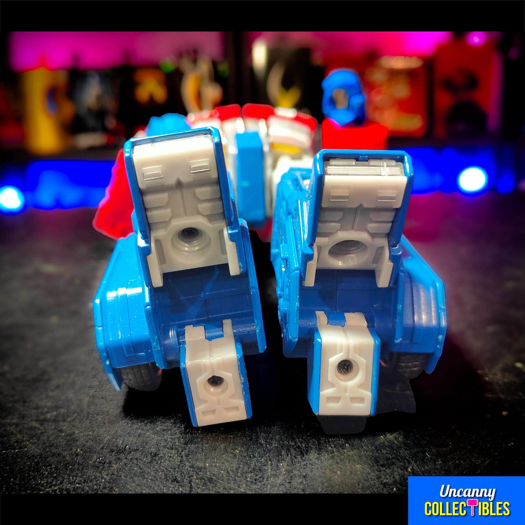 Hasbro Transformers Masterpiece Optimus Prime MP10 Action Figure