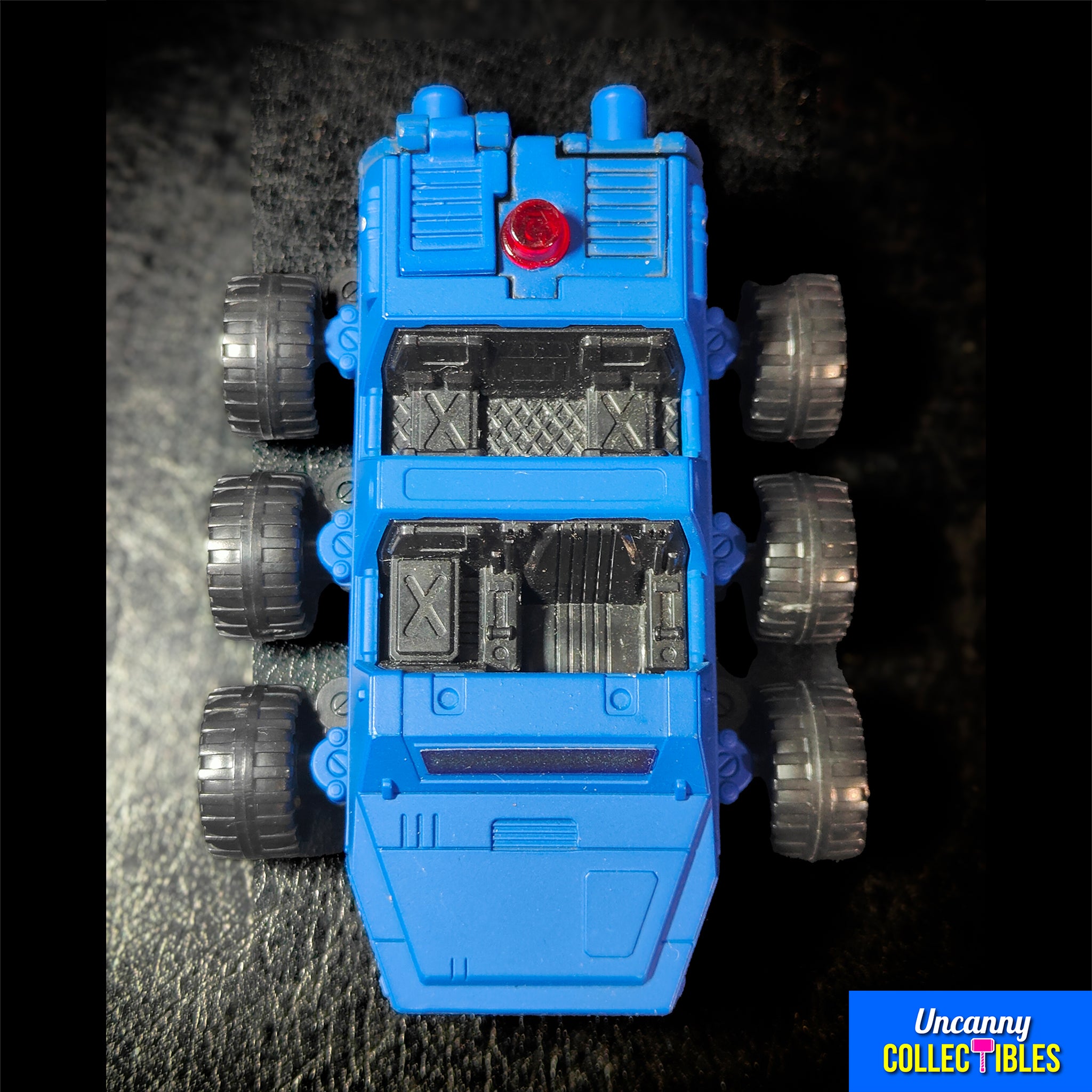 Hasbro Transformers Masterpiece Optimus Prime MP10 Action Figure