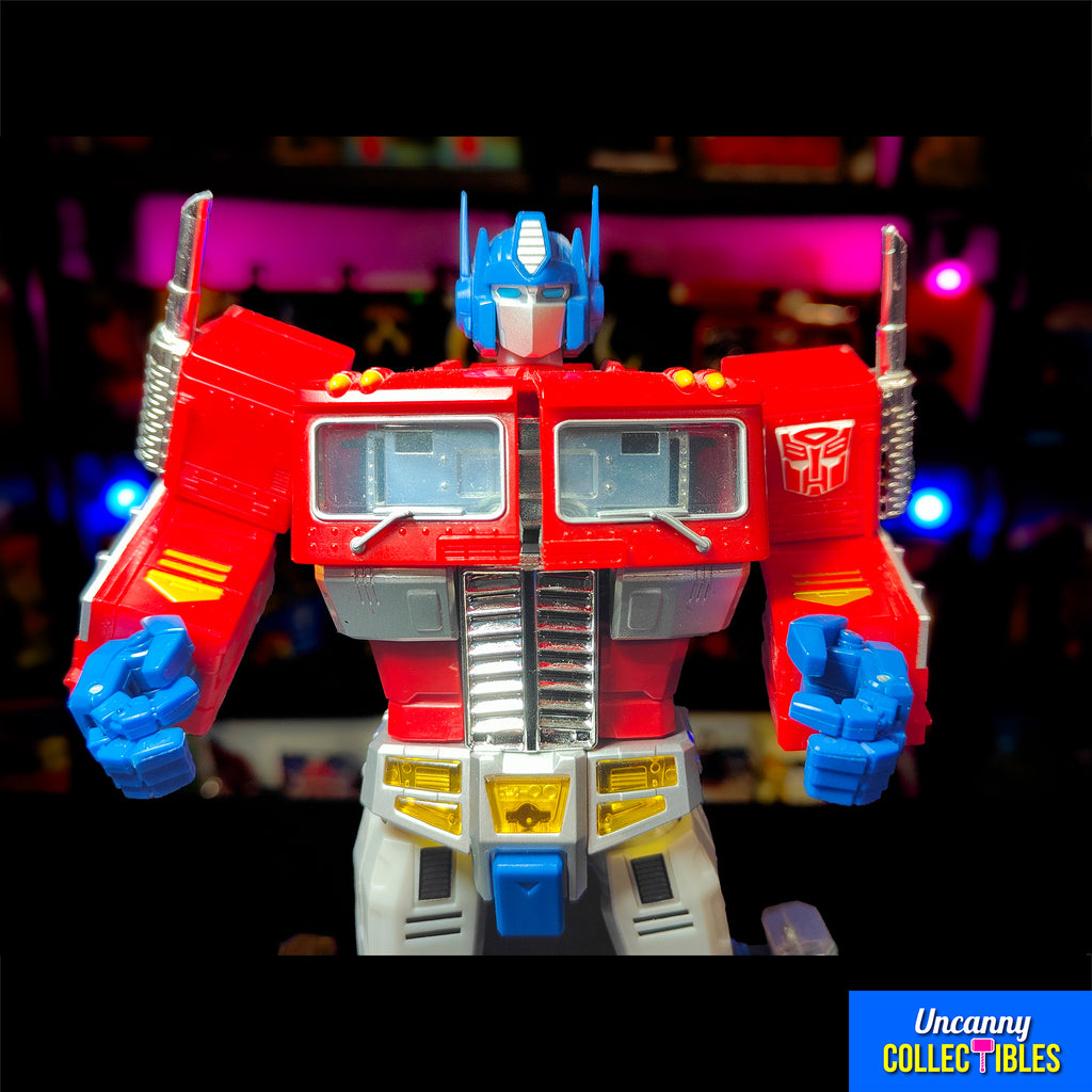 Hasbro Transformers Masterpiece Optimus Prime MP10 Action Figure