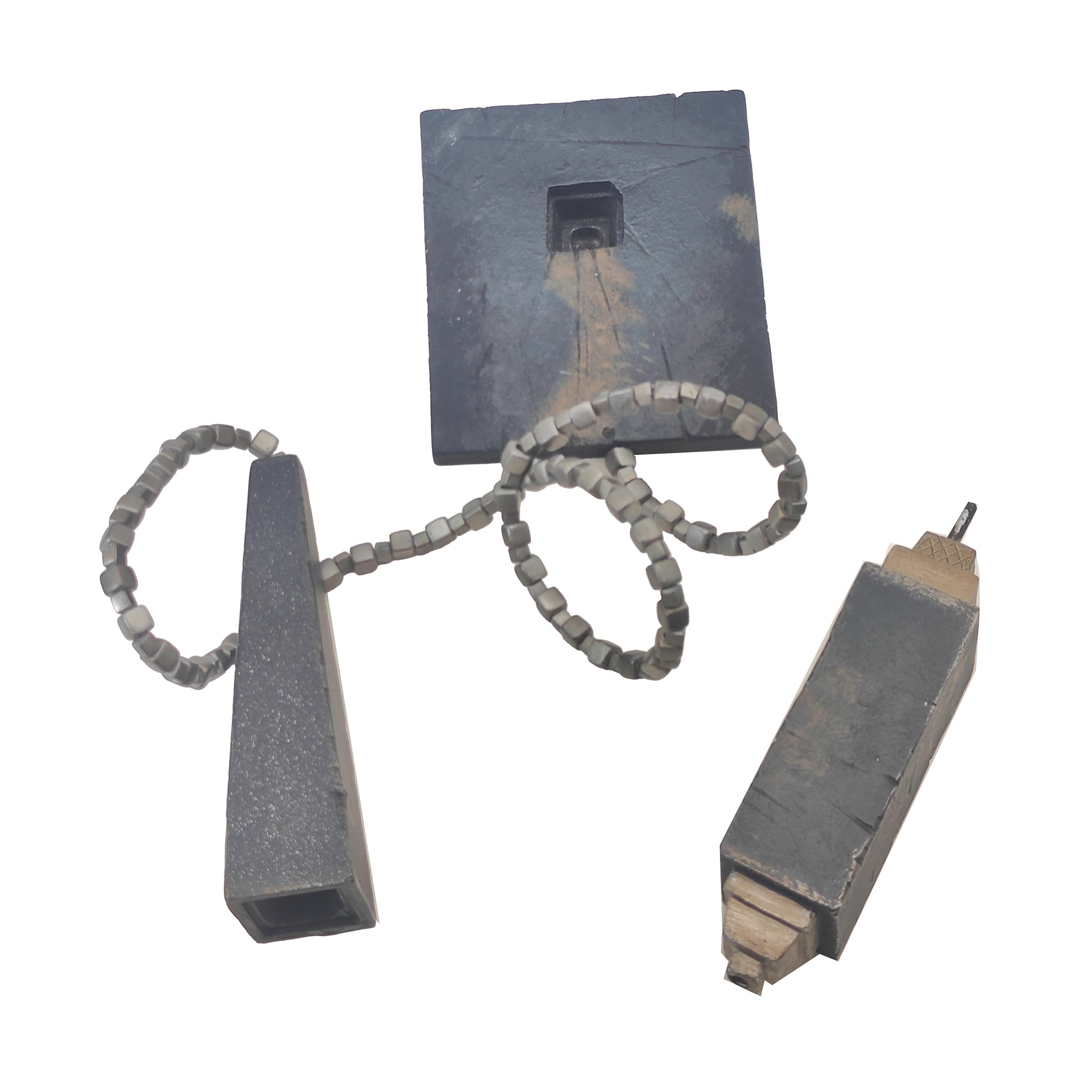 Hitchhikers Guide To The Galaxy Vogon Stapler And Pen NECA Limited Edition – Movie Icons & Heroes, NECA, 25 cm, 2007, pre-owned collector piece, Uncanny Collectibles Dublin Ireland