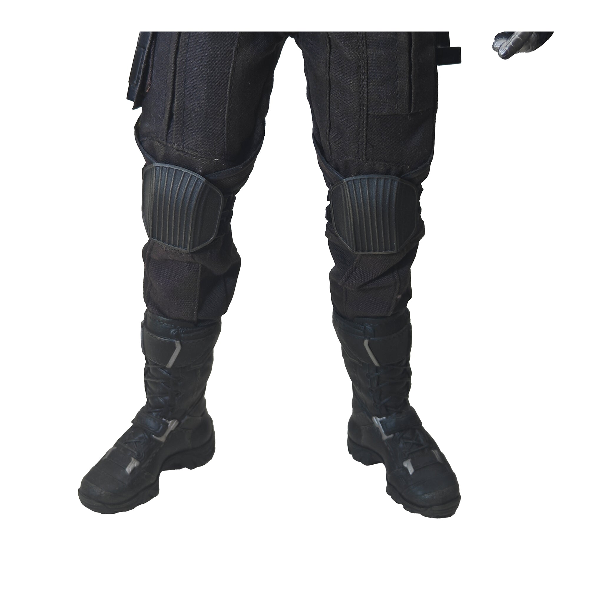 Hot Toys Winter Soldier Captain America MMS241 1/6 Scale Figure